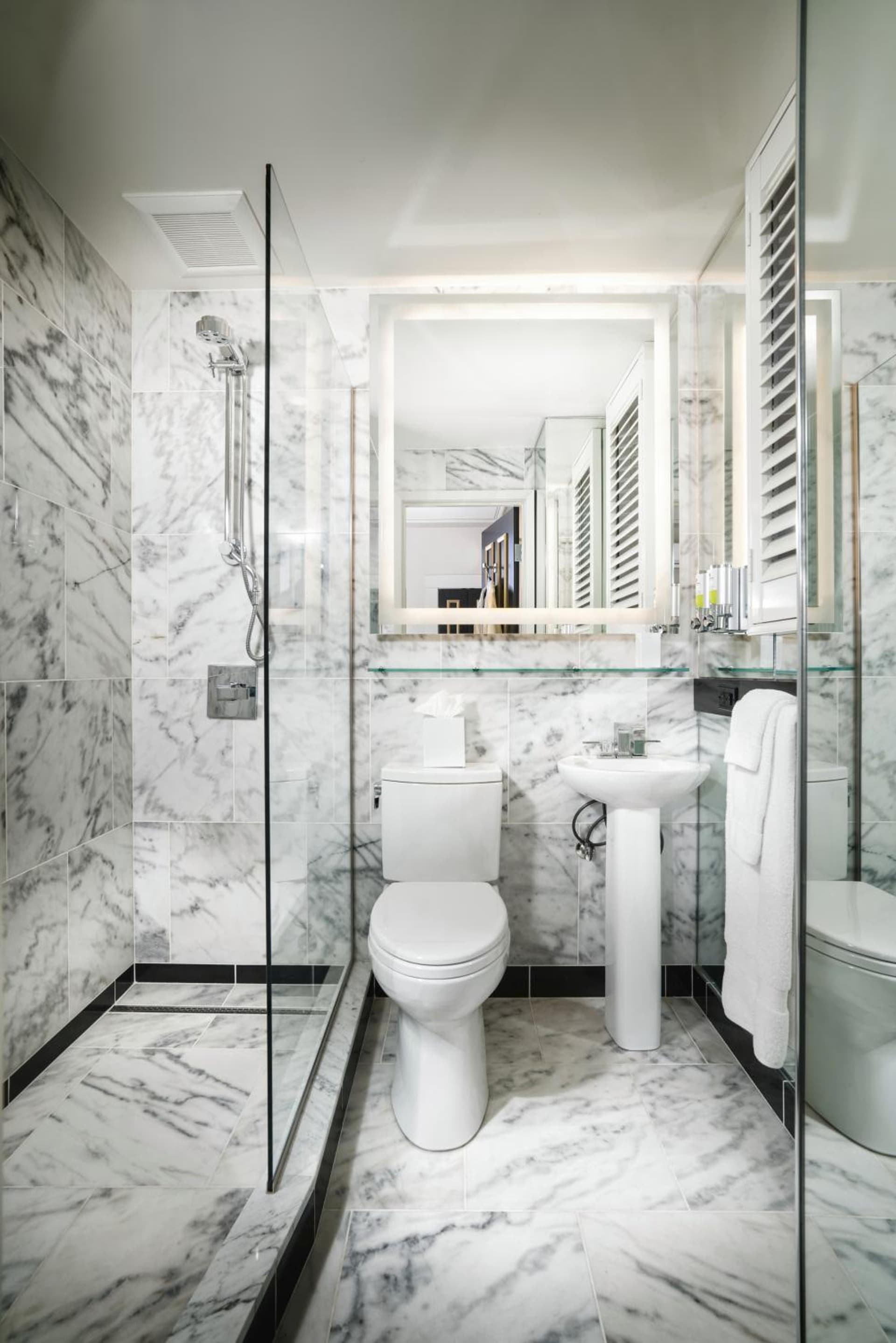 Staypineapple, An Elegant Hotel, Union Square gallery photo in San Francisco, CA — image 32