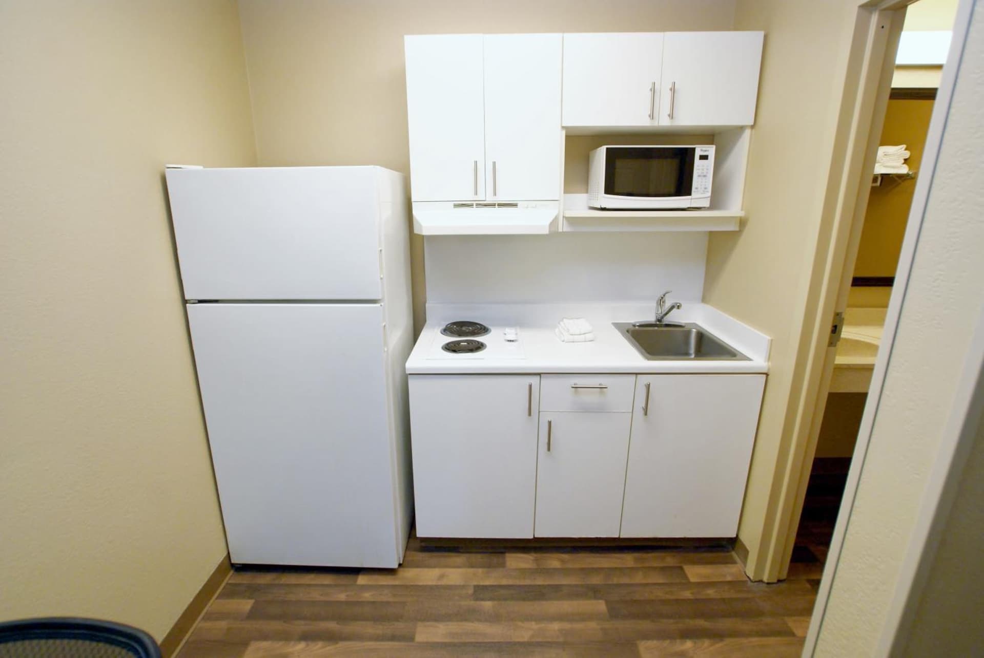 Extended Stay America Select Suites - Newport News - Oyster Point gallery photo in Newport News, VA — image 36