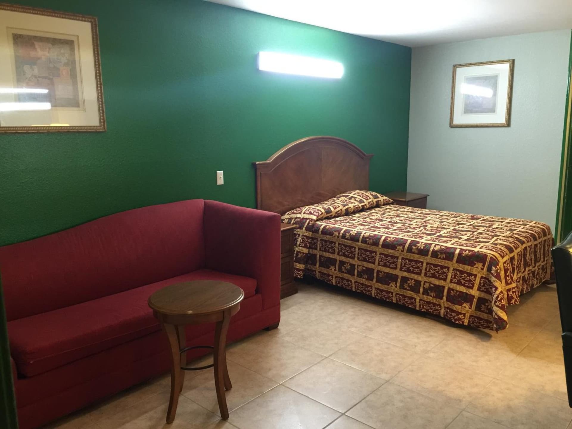 Texas Inn North Brownsville gallery photo in Brownsville, TX — image 9