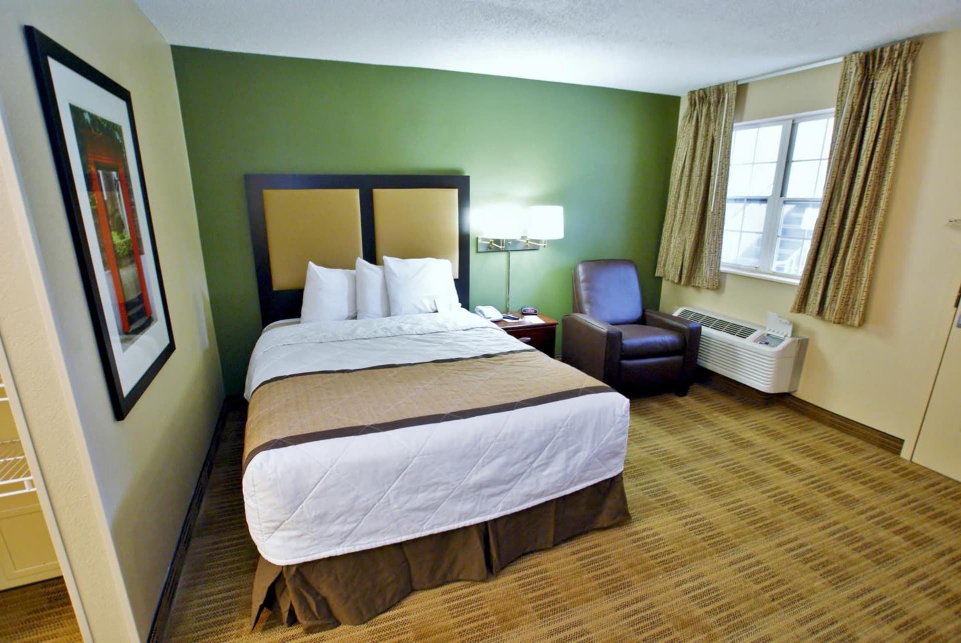 Extended Stay America Suites - Chesapeake - Crossways Blvd gallery photo in Chesapeake, VA — image 49