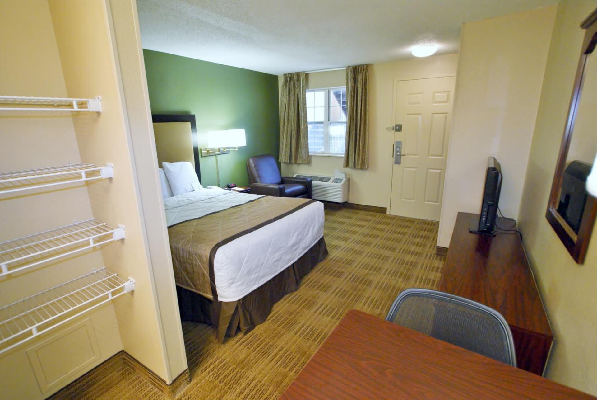 Extended Stay America Suites - Chesapeake - Crossways Blvd gallery photo in Chesapeake, VA — image 50