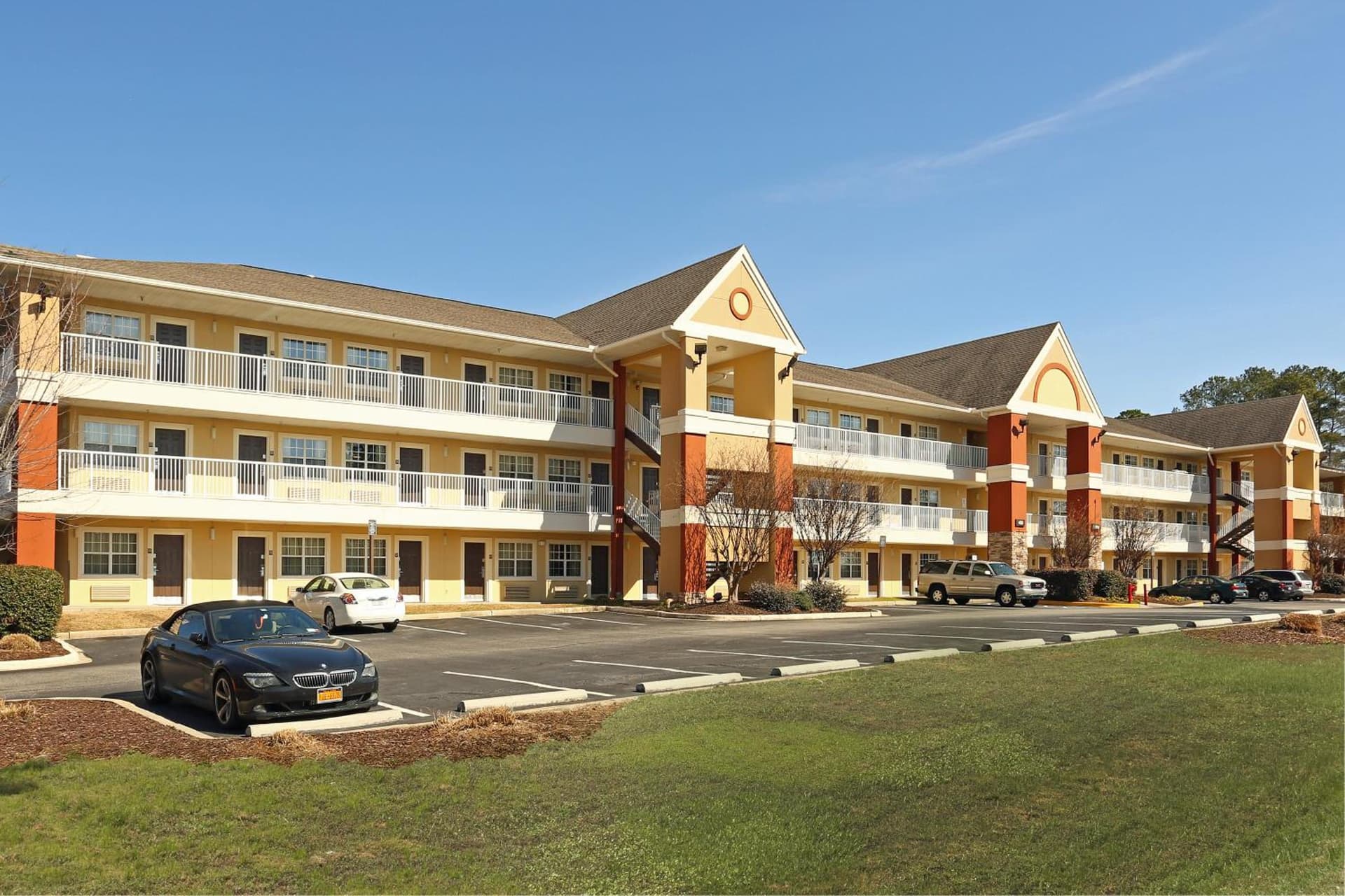 Extended Stay America Suites - Columbia - West - Interstate 126 featured exterior or lobby in Columbia, SC — similar hotel
