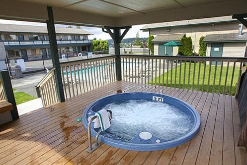 Poulsbo Inn & Suites gallery photo in Poulsbo, WA — image 10