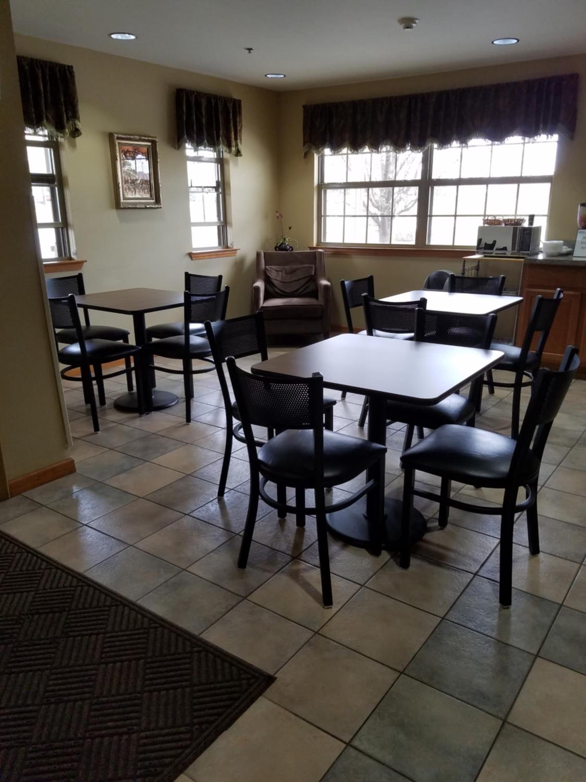 Americas Best Value Inn Bryant featured exterior or lobby in Bryant, AR — similar hotel