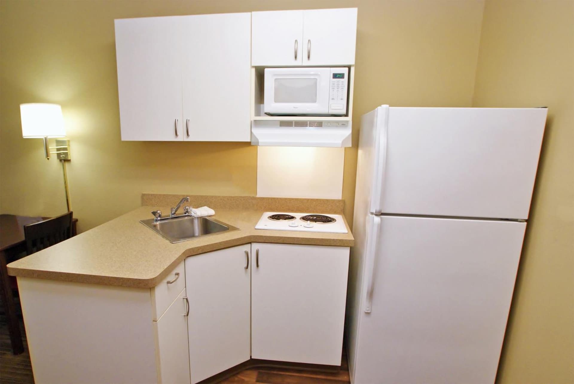 Extended Stay America Suites - South Bend - Mishawaka - North gallery photo in South Bend, IN — image 14