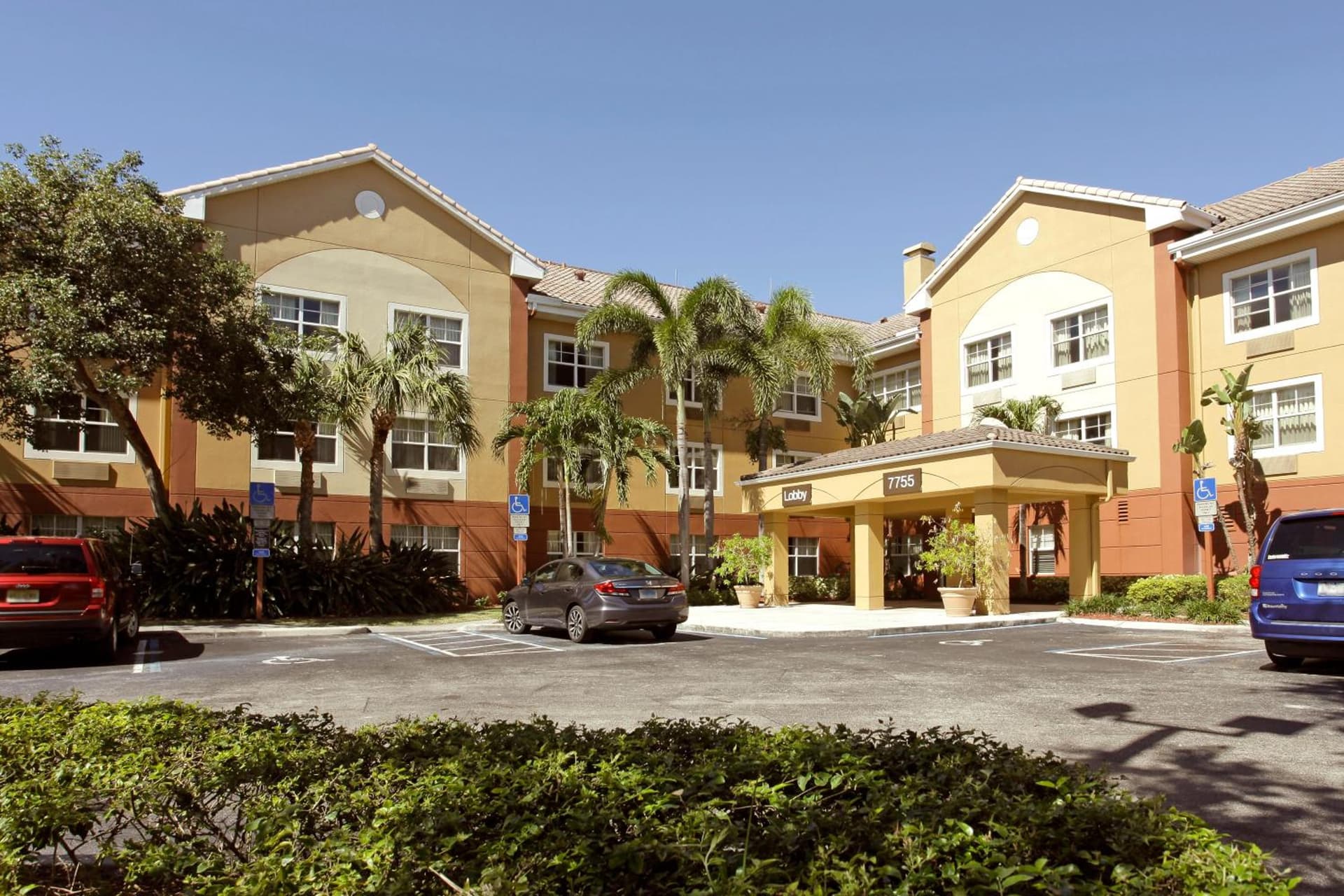Extended Stay America Suites - Fort Lauderdale - Plantation gallery photo in Plantation, FL — image 35