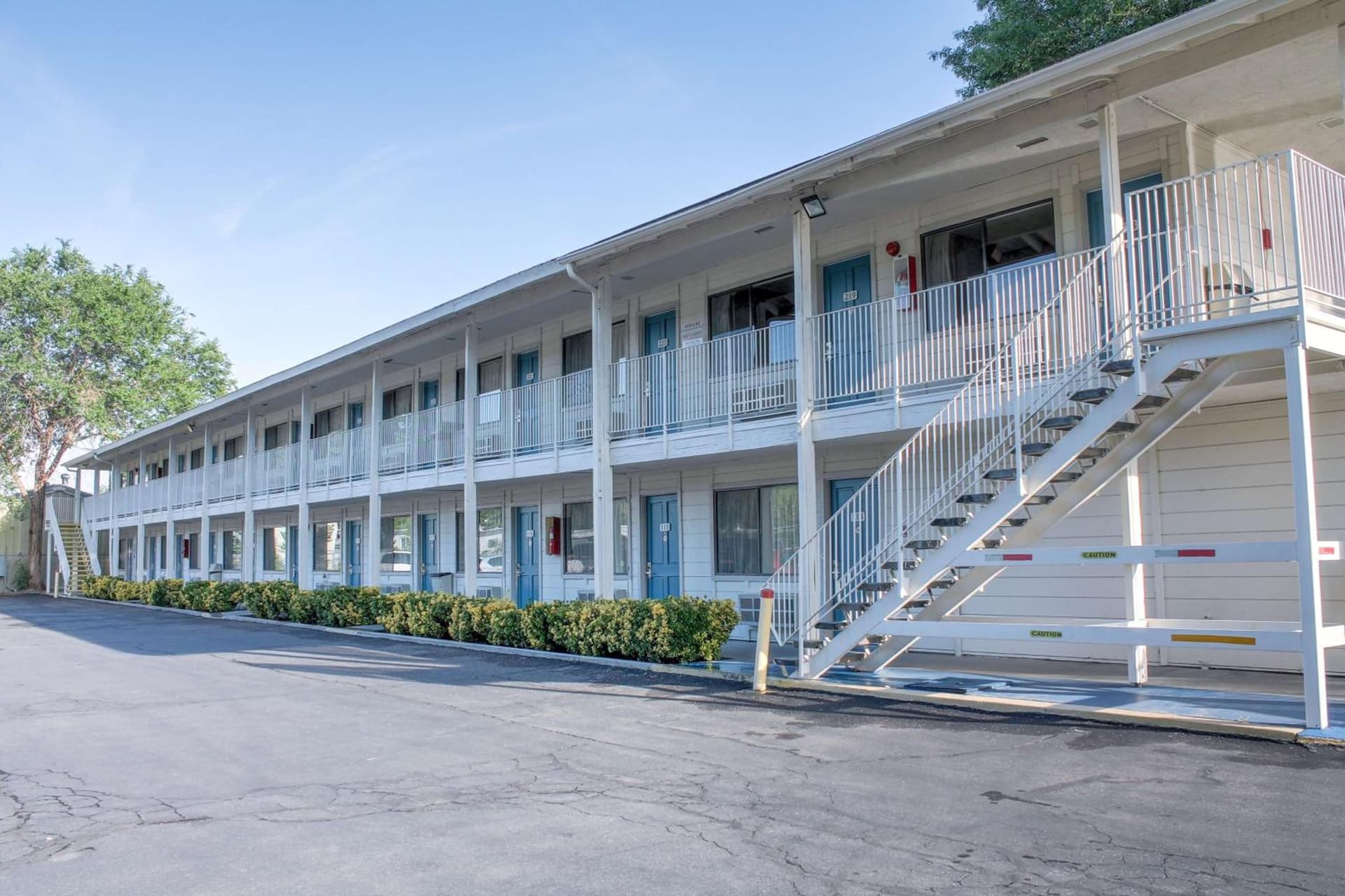 Motel 6-Bishop, CA property views in Bishop, CA — gallery photo 3