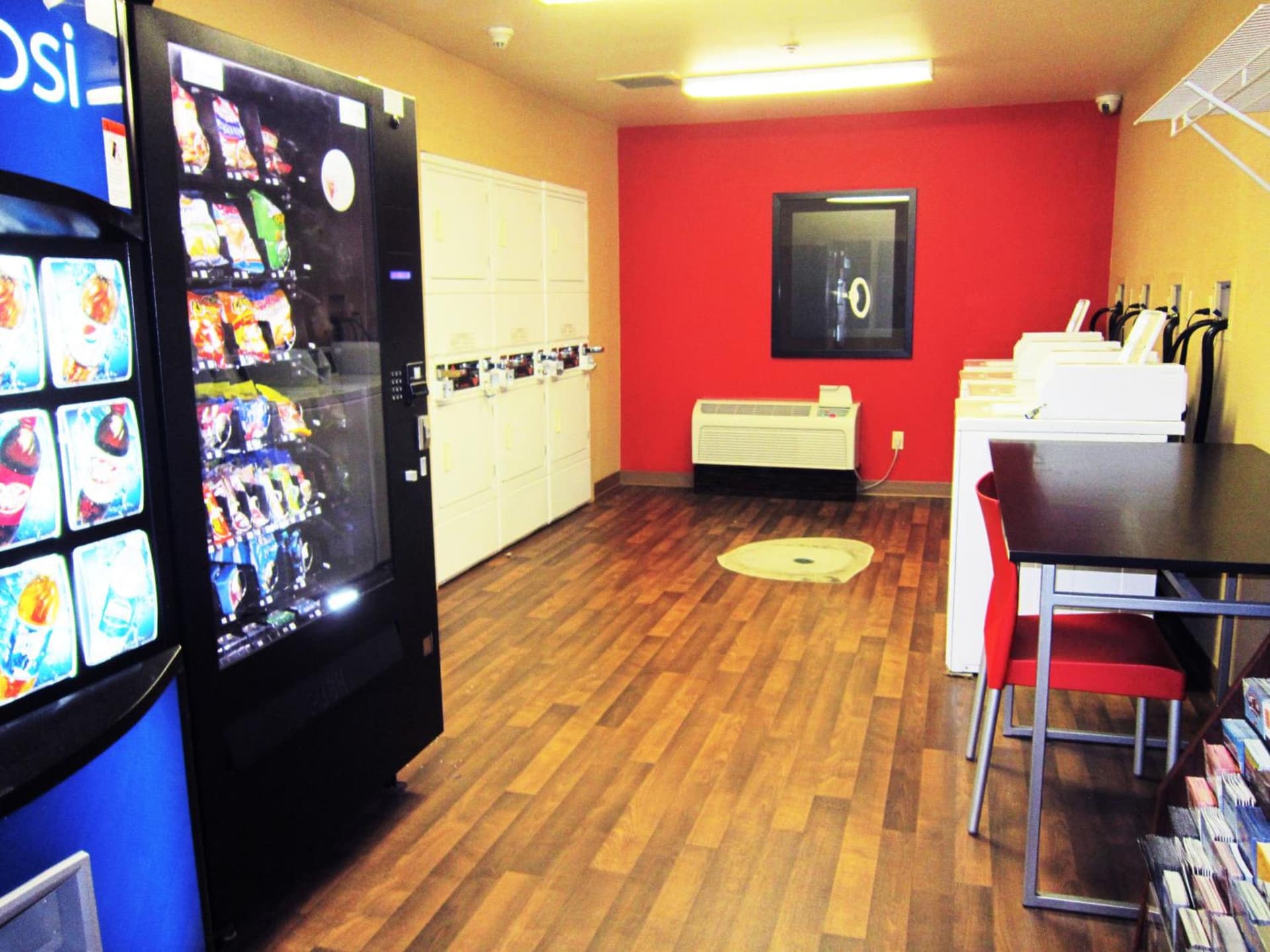 Extended Stay America Suites - Sacramento - Vacaville gallery photo in Vacaville, CA — image 13