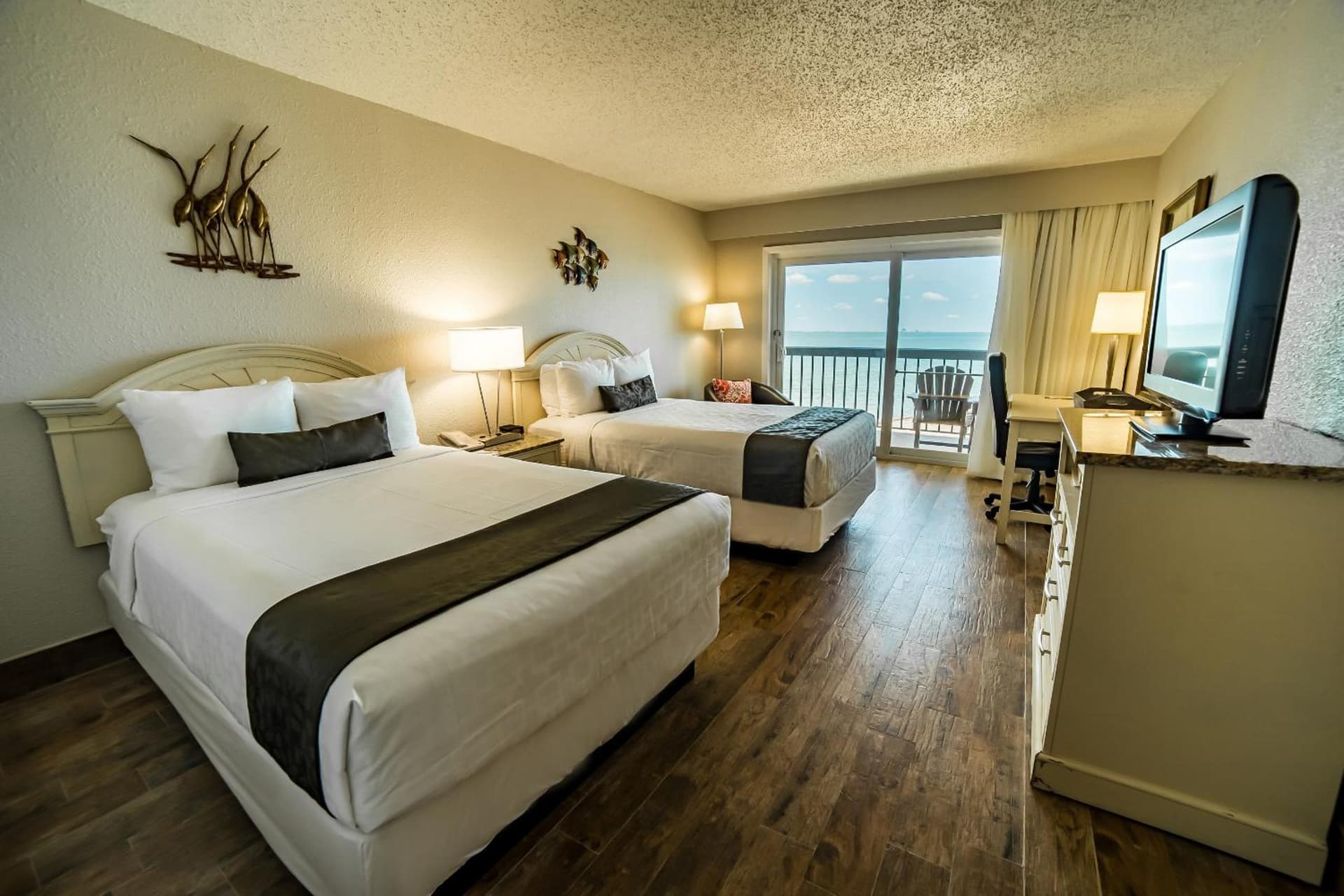 Emerald Beach Hotel Corpus Christi gallery photo in Corpus Christi, TX — image 48