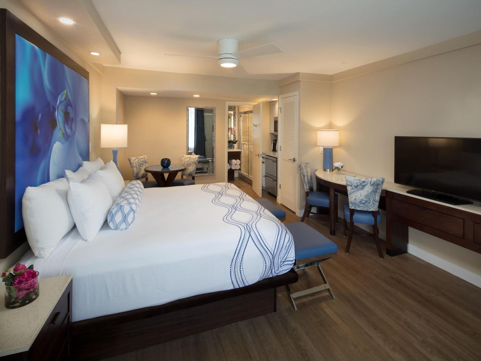 Lido Beach Resort - Sarasota gallery photo in Sarasota, FL — image 32