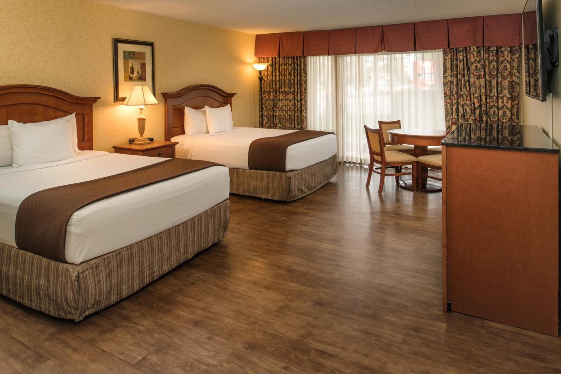 Red Lion Hotel Redding gallery photo in Redding, CA — image 21