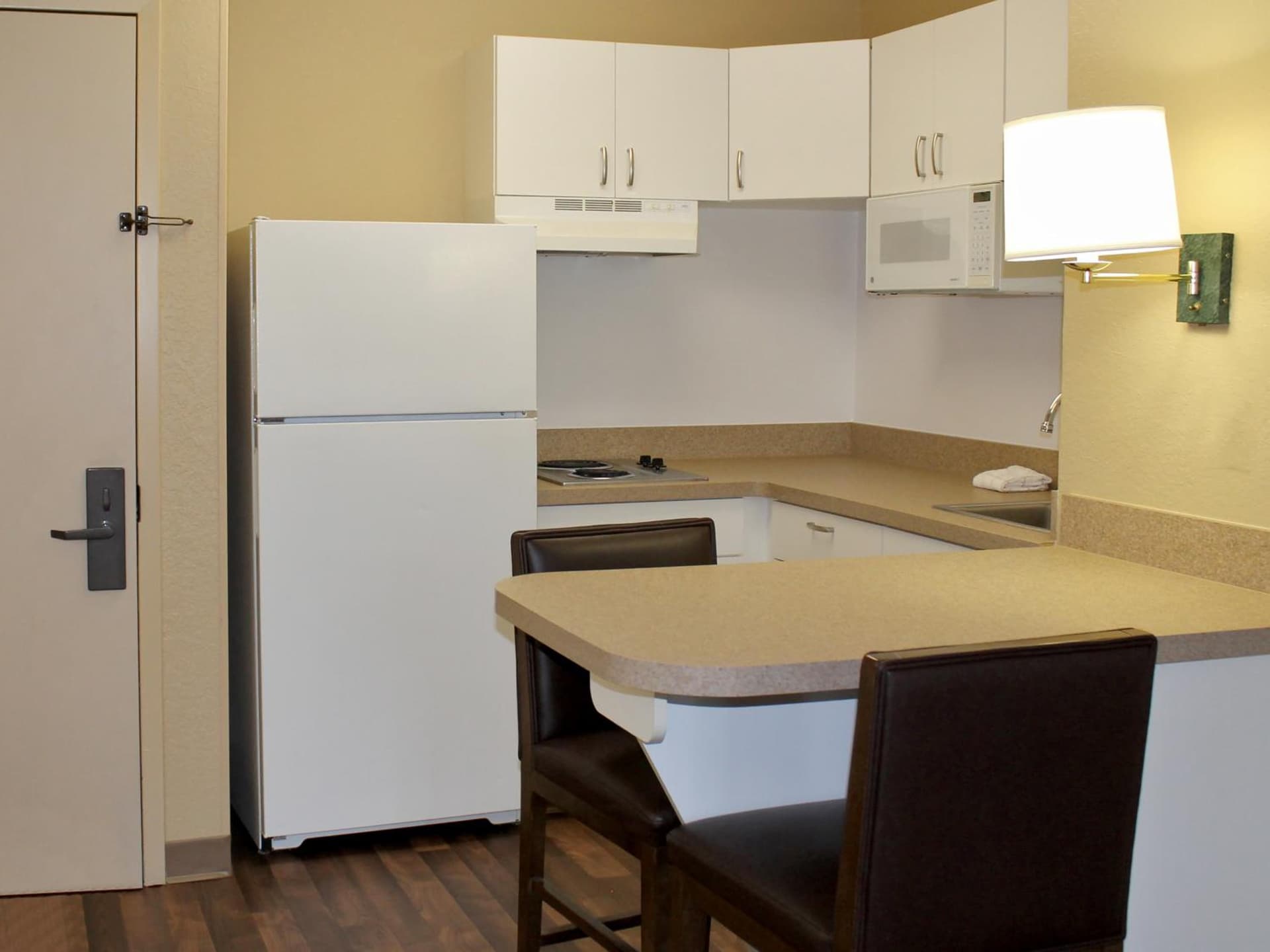 Extended Stay America Suites - Los Angeles - Glendale gallery photo in Glendale, CA — image 40