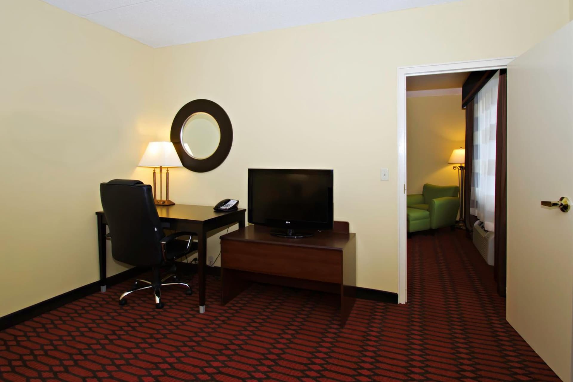 Baymont by Wyndham Harrisburg property views in Harrisburg, PA — gallery photo 3