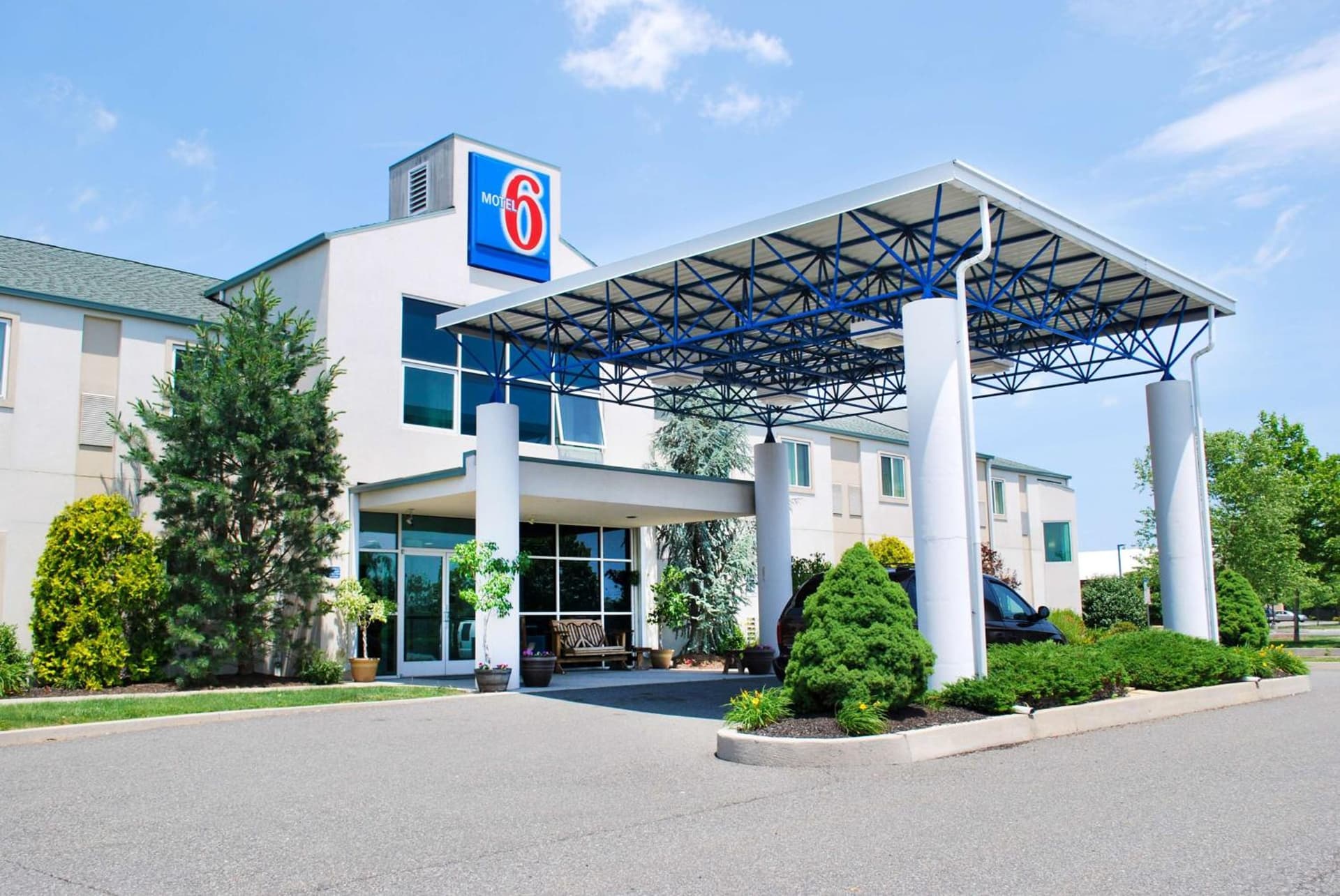 Motel 6-Pottstown, PA interior in Pottstown, PA — gallery photo 2