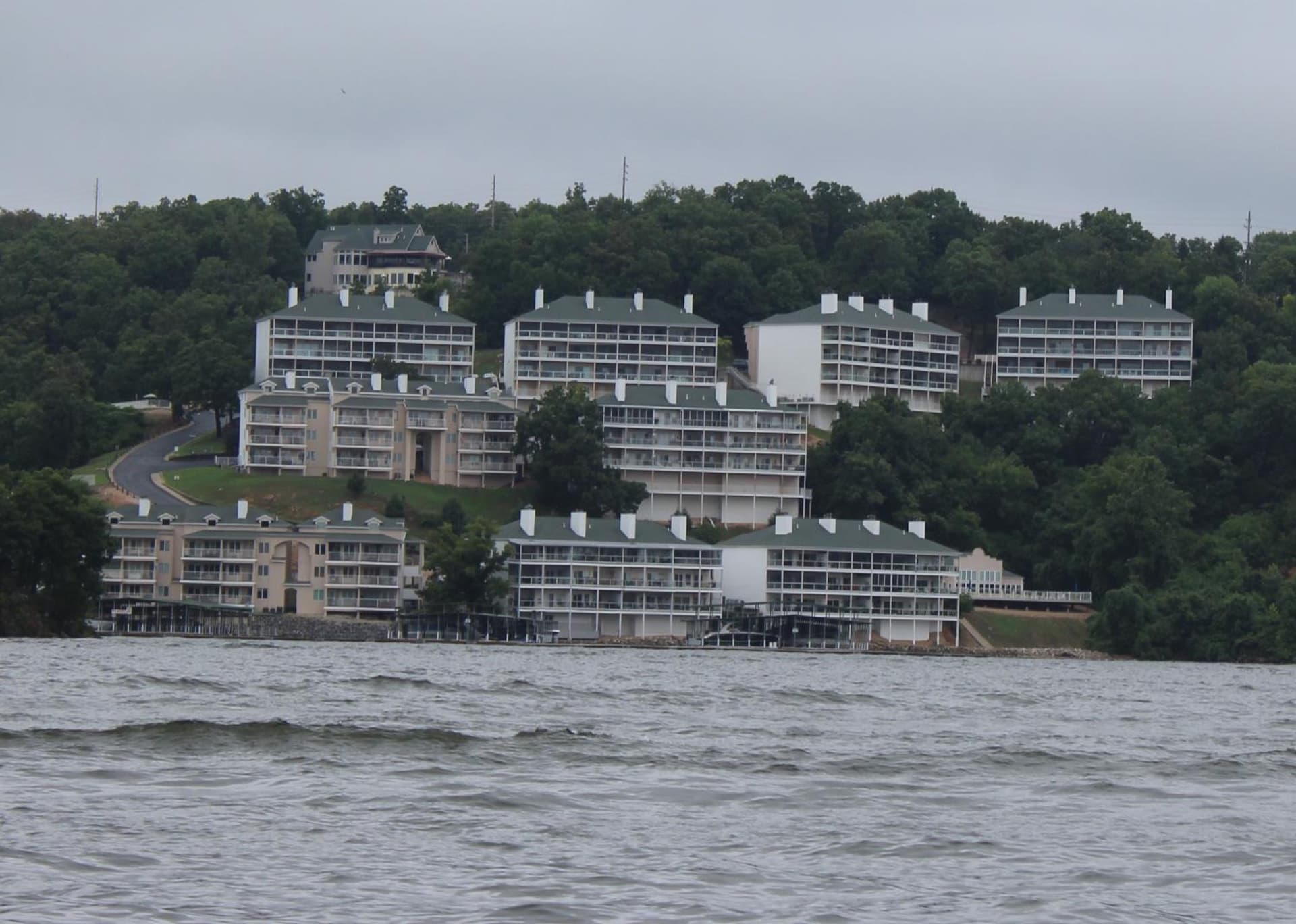 Lake Ozarks Get Away Topsider — hotel in Ozark, Missouri