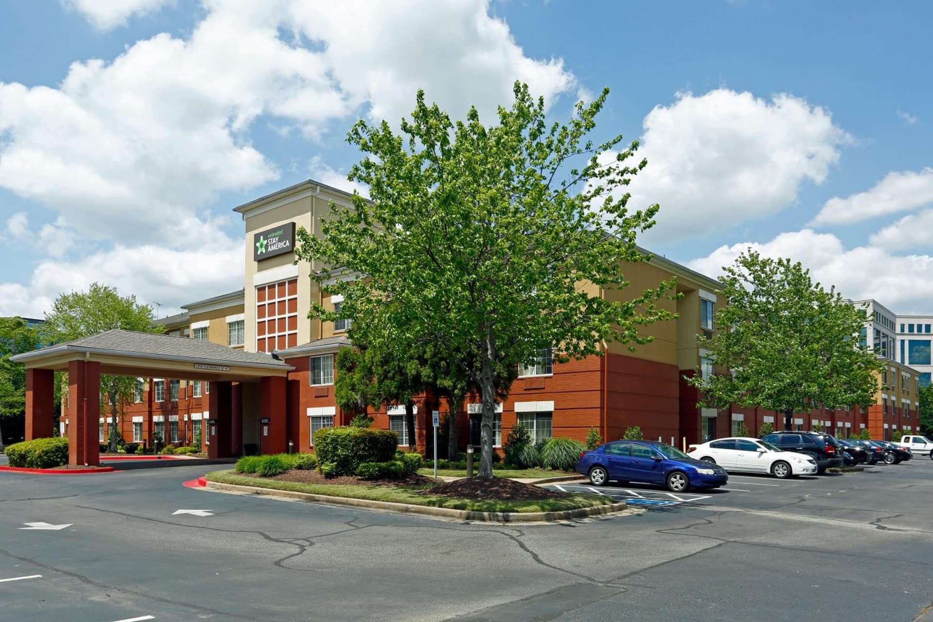 Extended Stay America Suites - Memphis - Germantown featured exterior or lobby in Memphis, TN — similar hotel