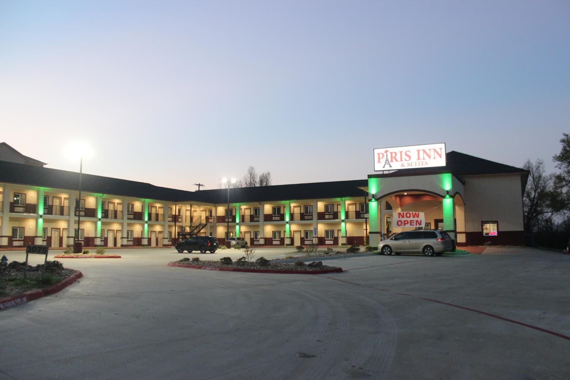Paris Inn & Suites featured exterior or lobby in Paris, TX — similar hotel