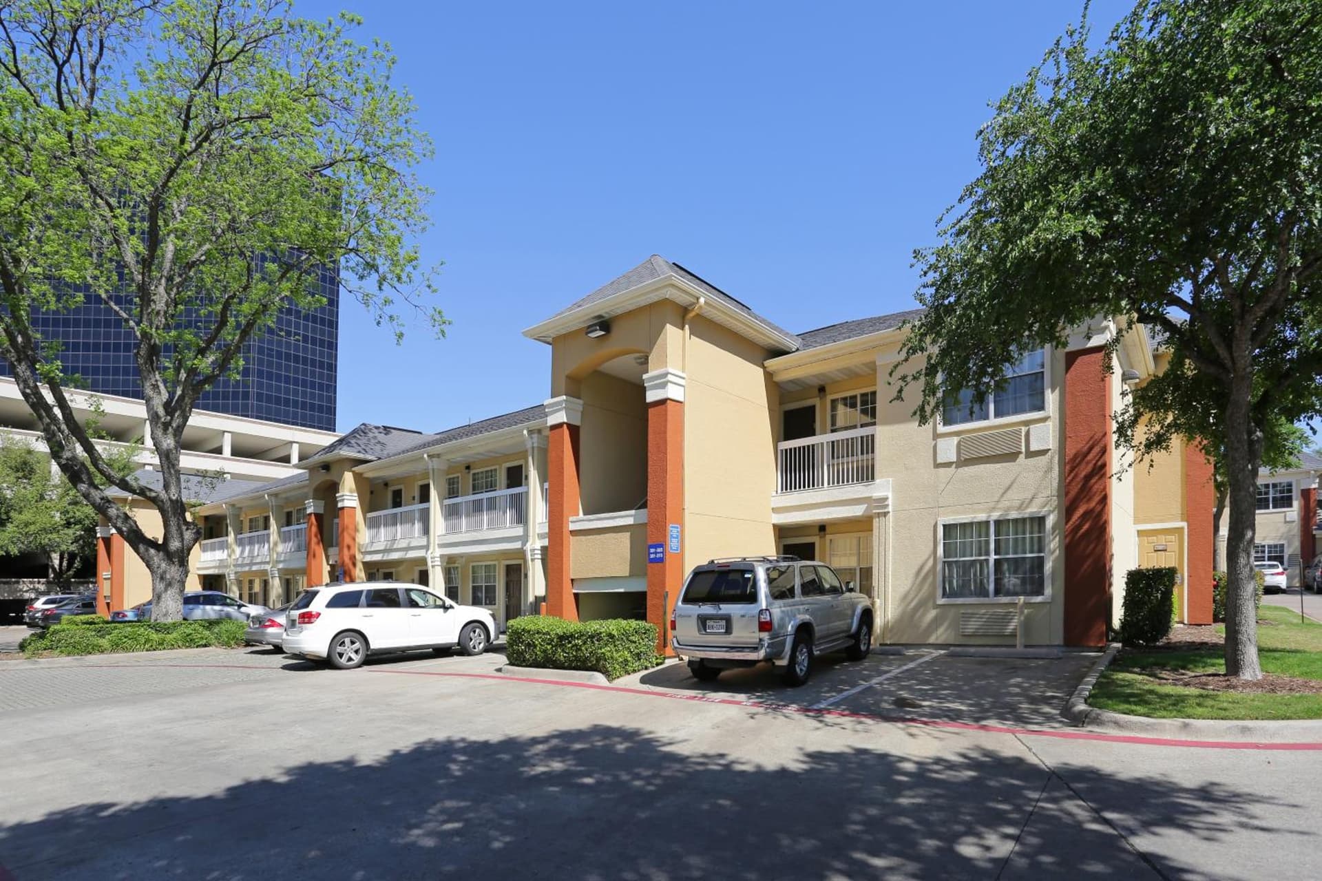 Extended Stay America Suites - Dallas - Coit Road featured exterior or lobby in Dallas, TX — similar hotel