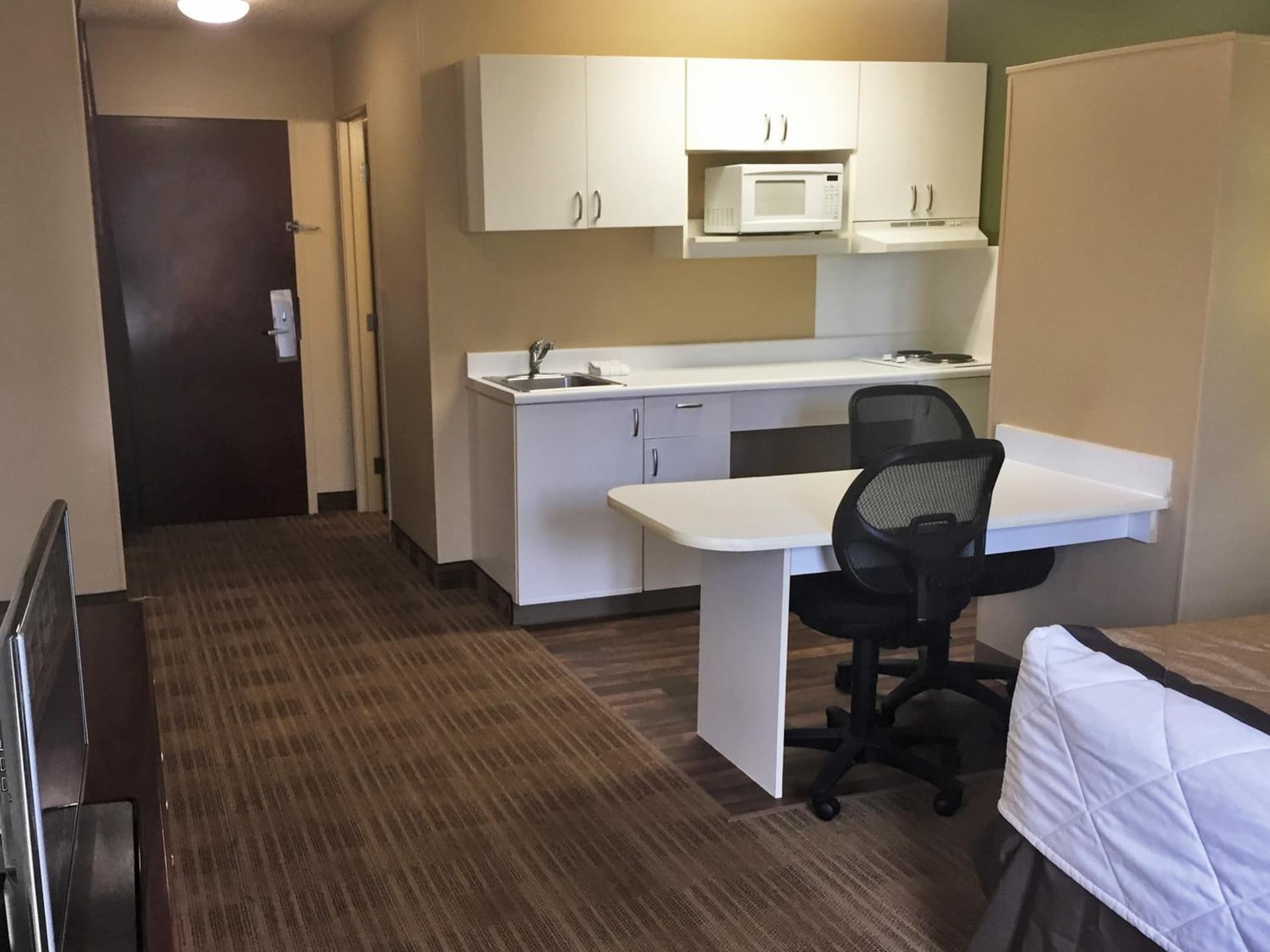 Extended Stay America Suites - Seattle - Everett - North gallery photo in Everett, WA — image 13