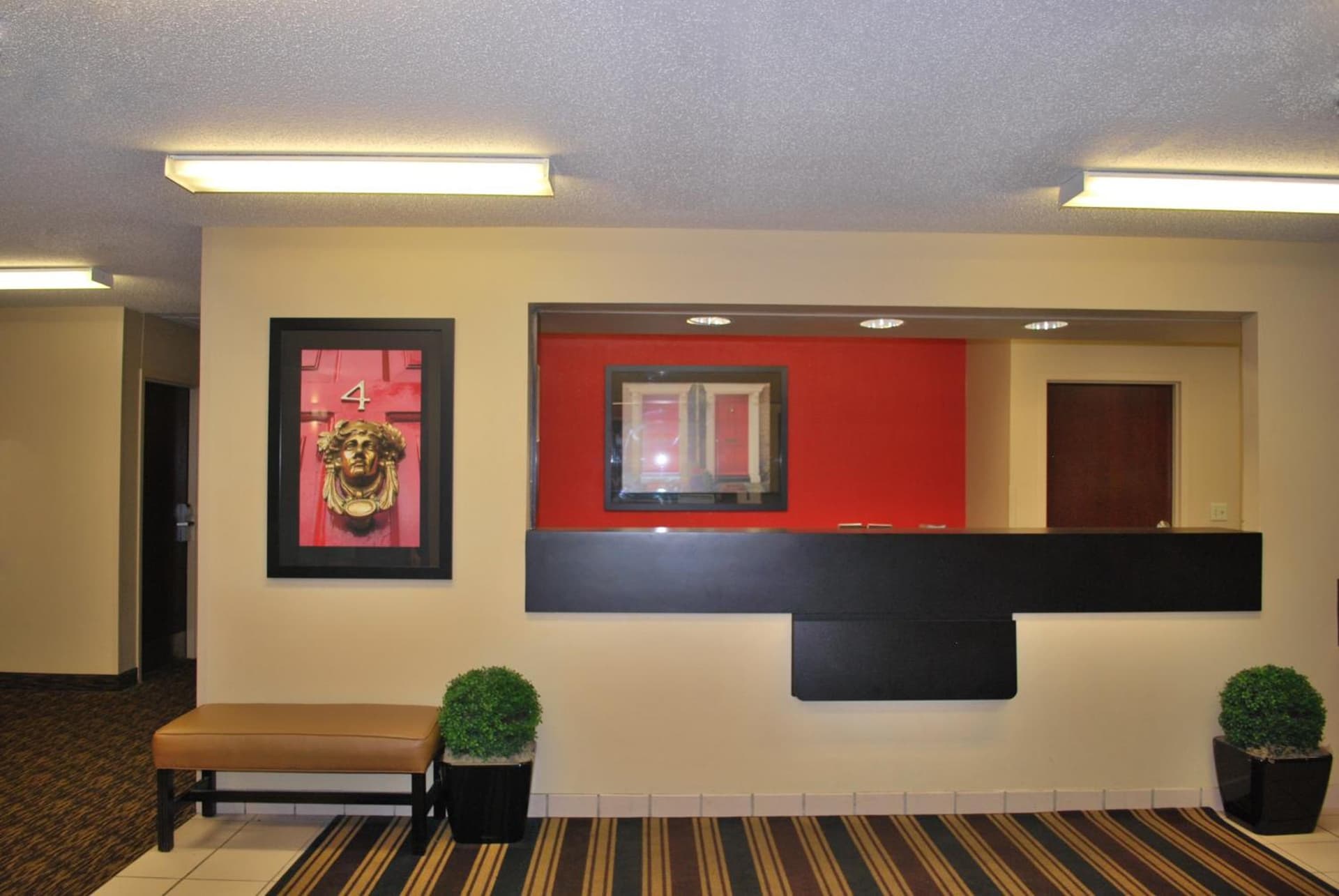 Extended Stay America Suites - St Louis - St Peters interior in Saint Peters, MO — gallery photo 2