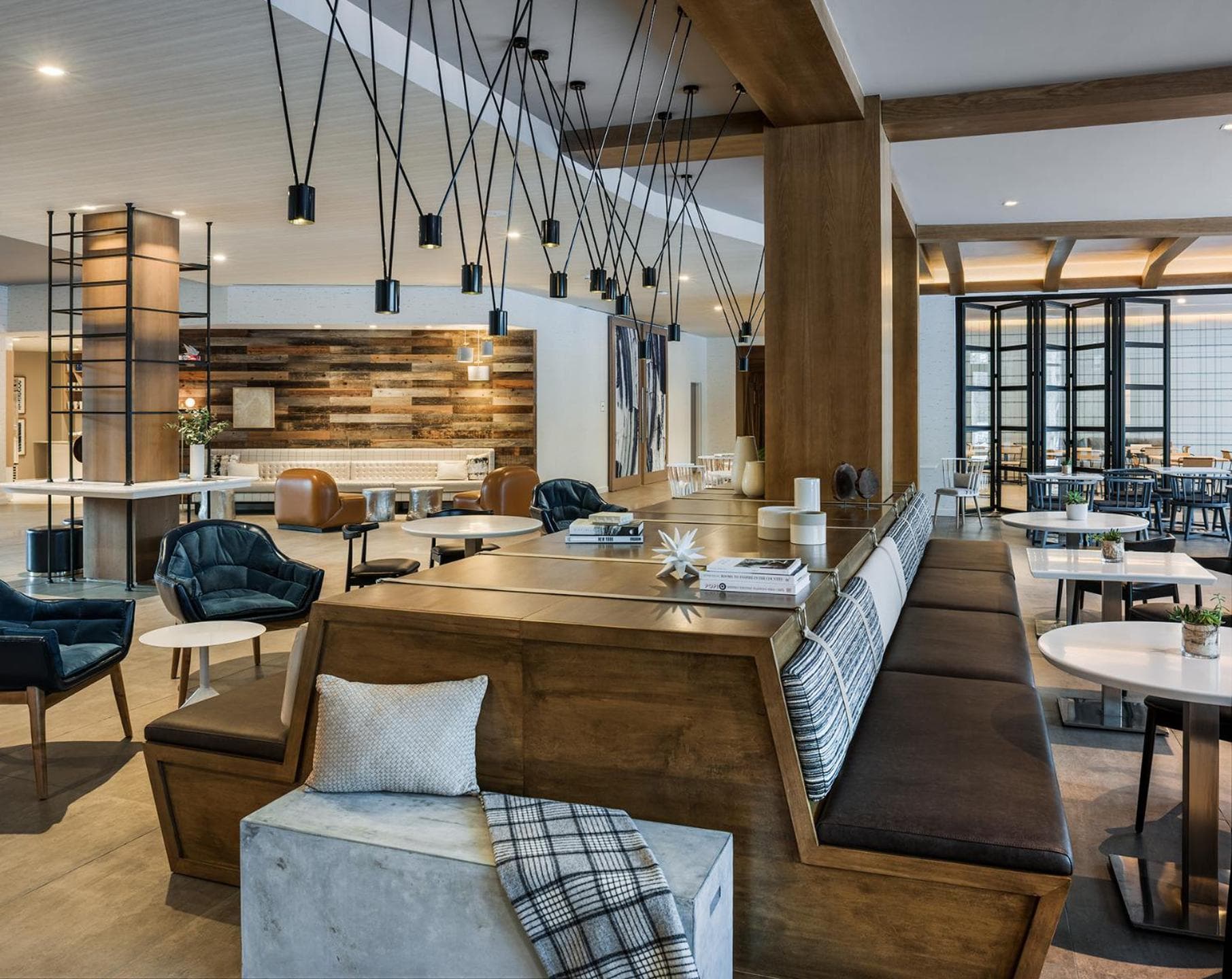 Hotel Zero Degrees Danbury interior in Danbury, CT — gallery photo 2