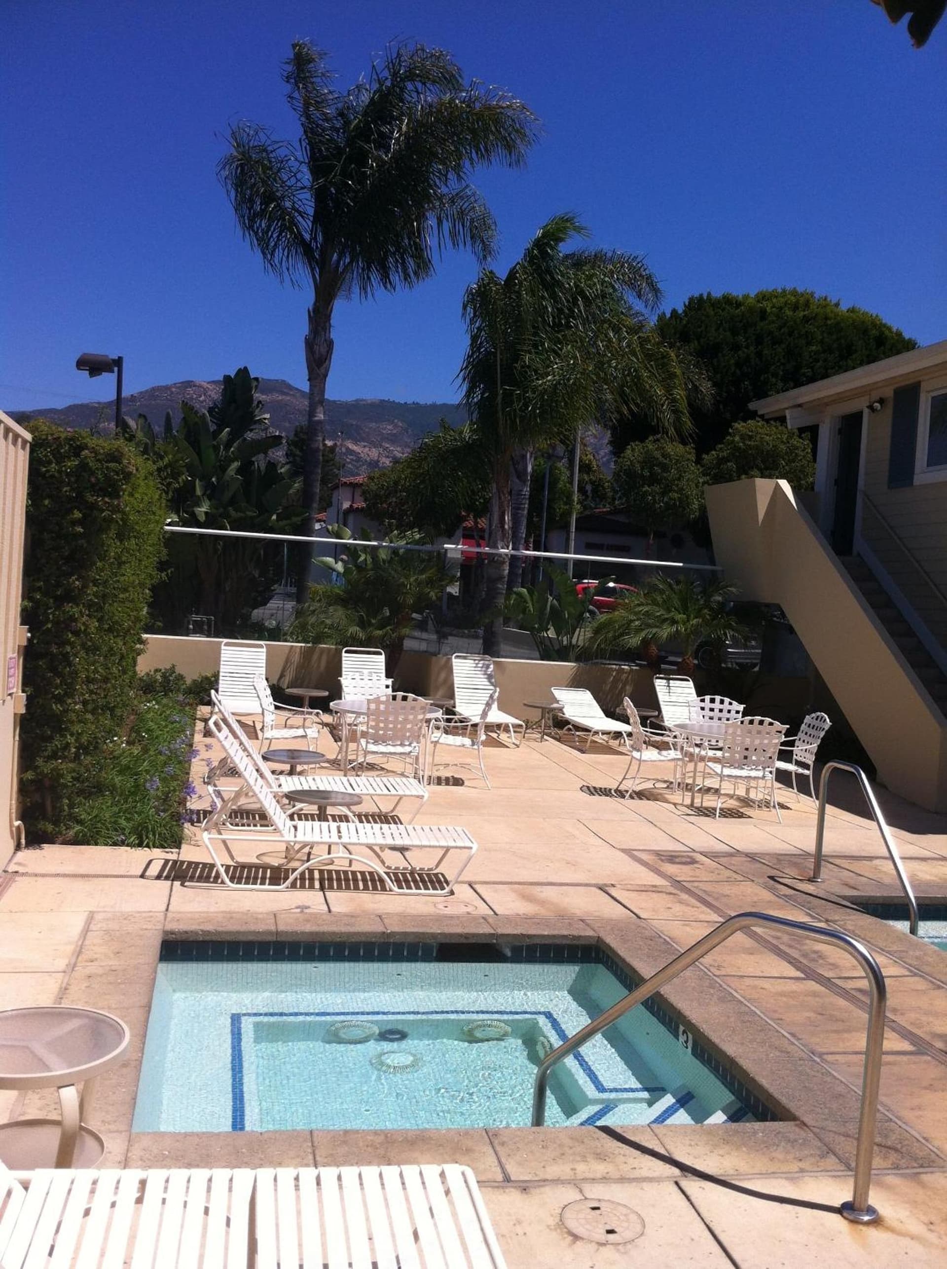 Sandpiper Lodge - Santa Barbara gallery photo in Santa Barbara, CA — image 8