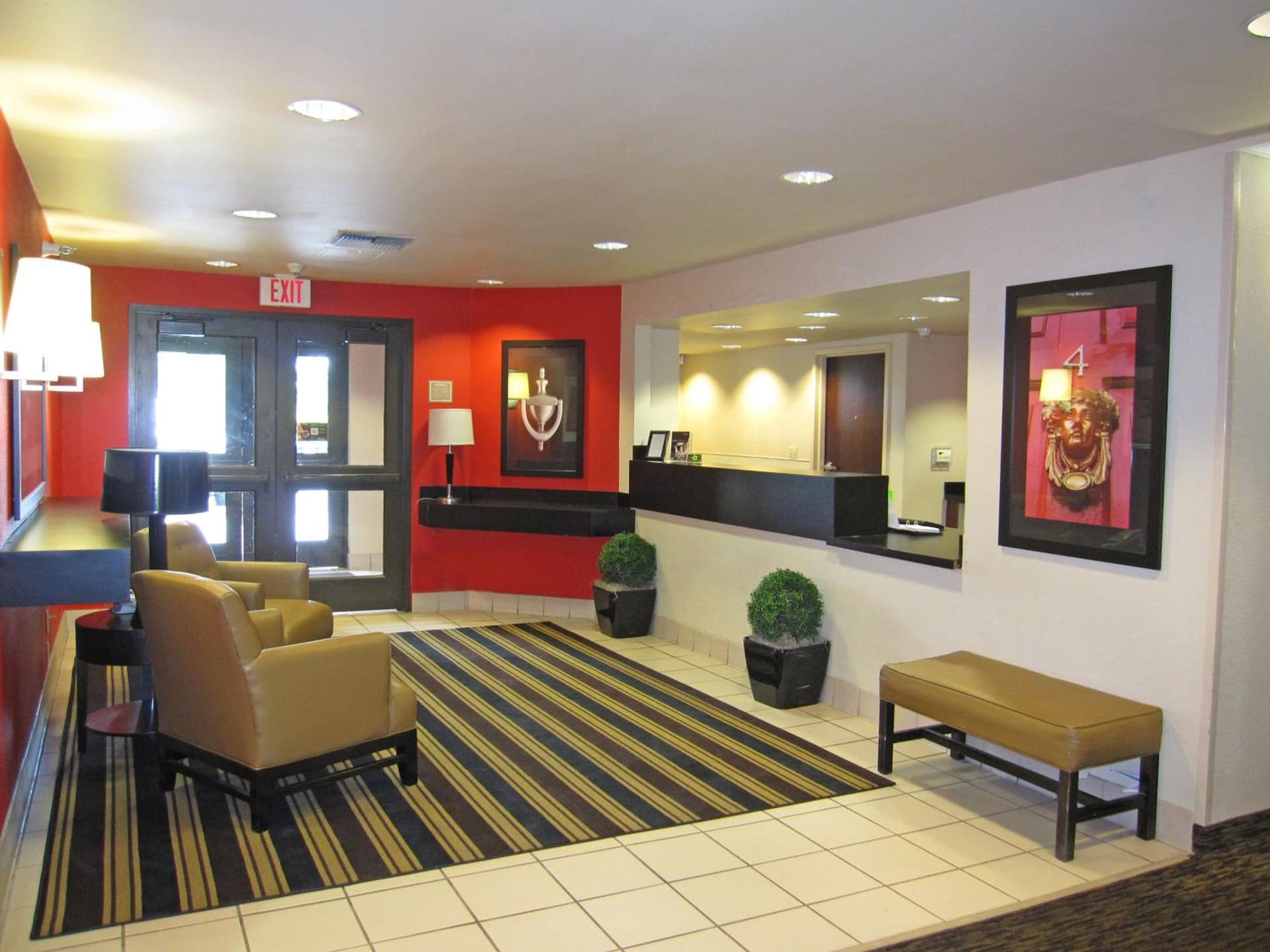 Extended Stay America Suites - Santa Rosa - North interior in Santa Rosa, CA — gallery photo 2