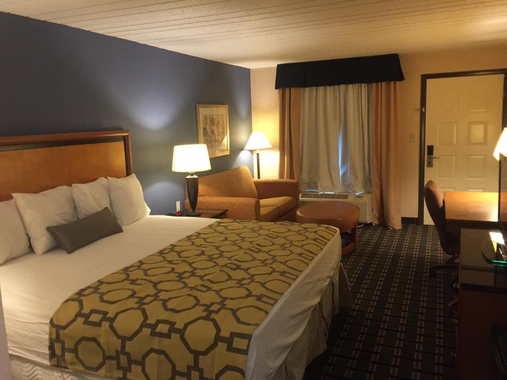 Baymont by Wyndham Knoxville I-75 gallery photo in Knoxville, TN — image 42