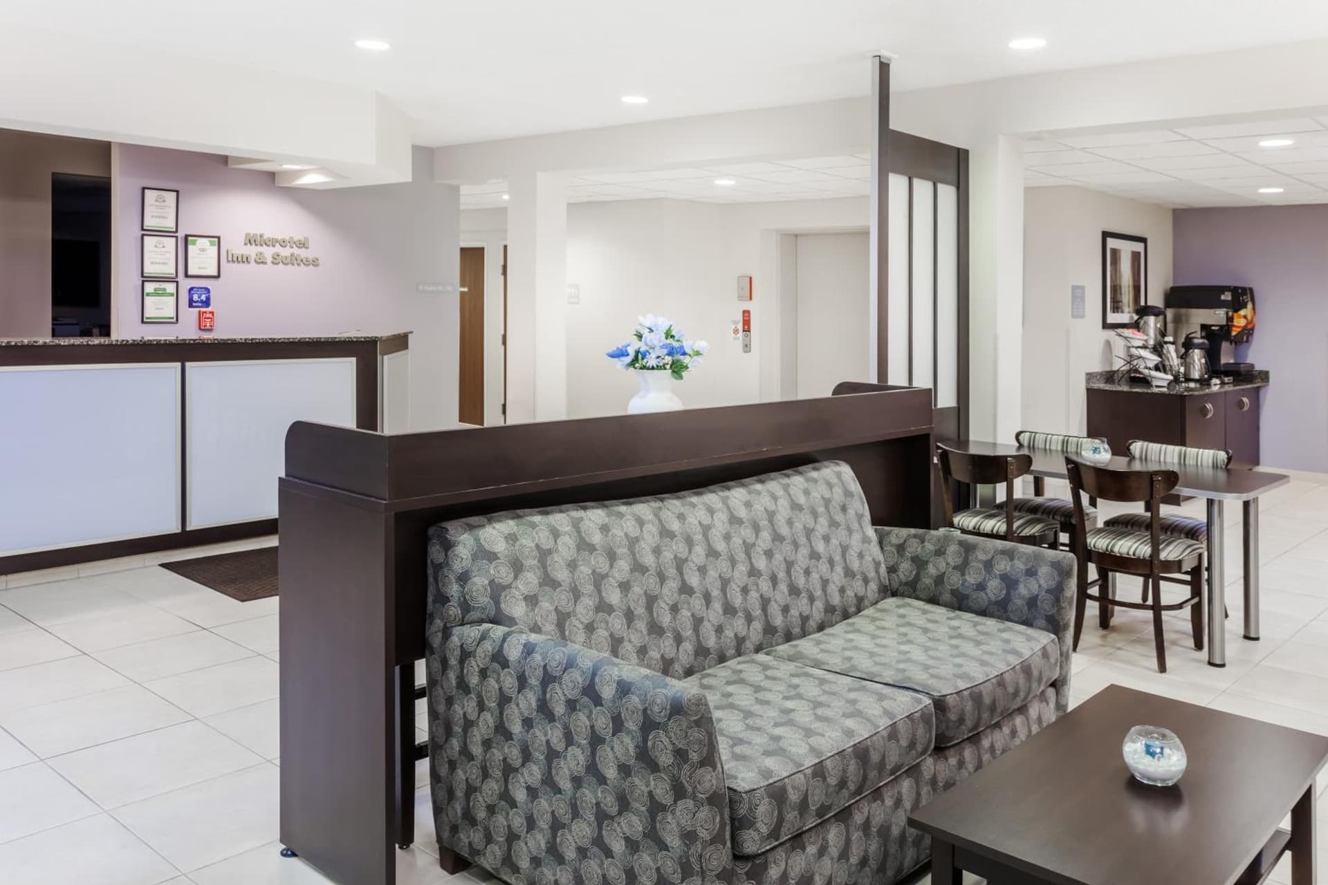 Microtel Inn and Suites Elkhart gallery photo in Elkhart, IN — image 23