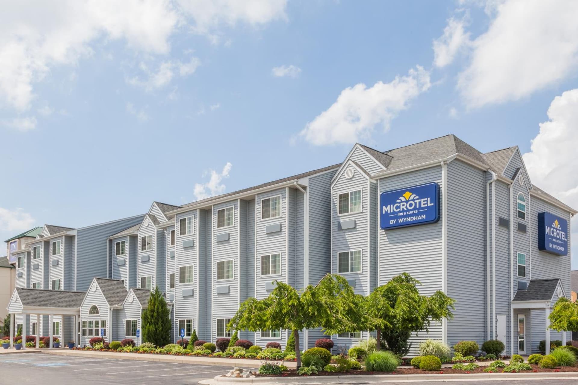 Microtel Inn and Suites Elkhart gallery photo in Elkhart, IN — image 31