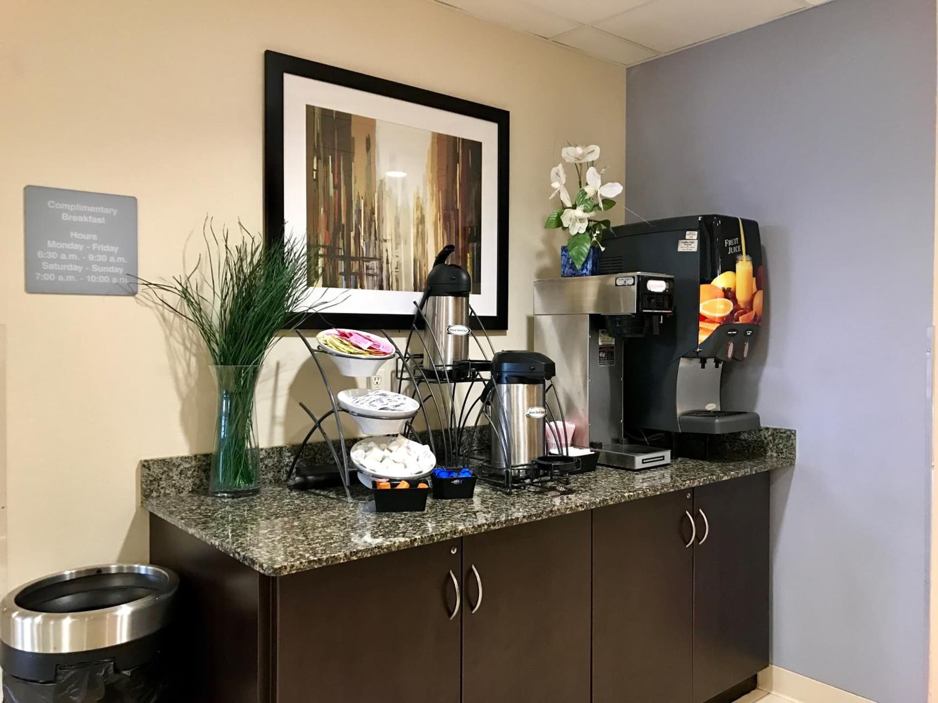 Microtel Inn and Suites Elkhart gallery photo in Elkhart, IN — image 36
