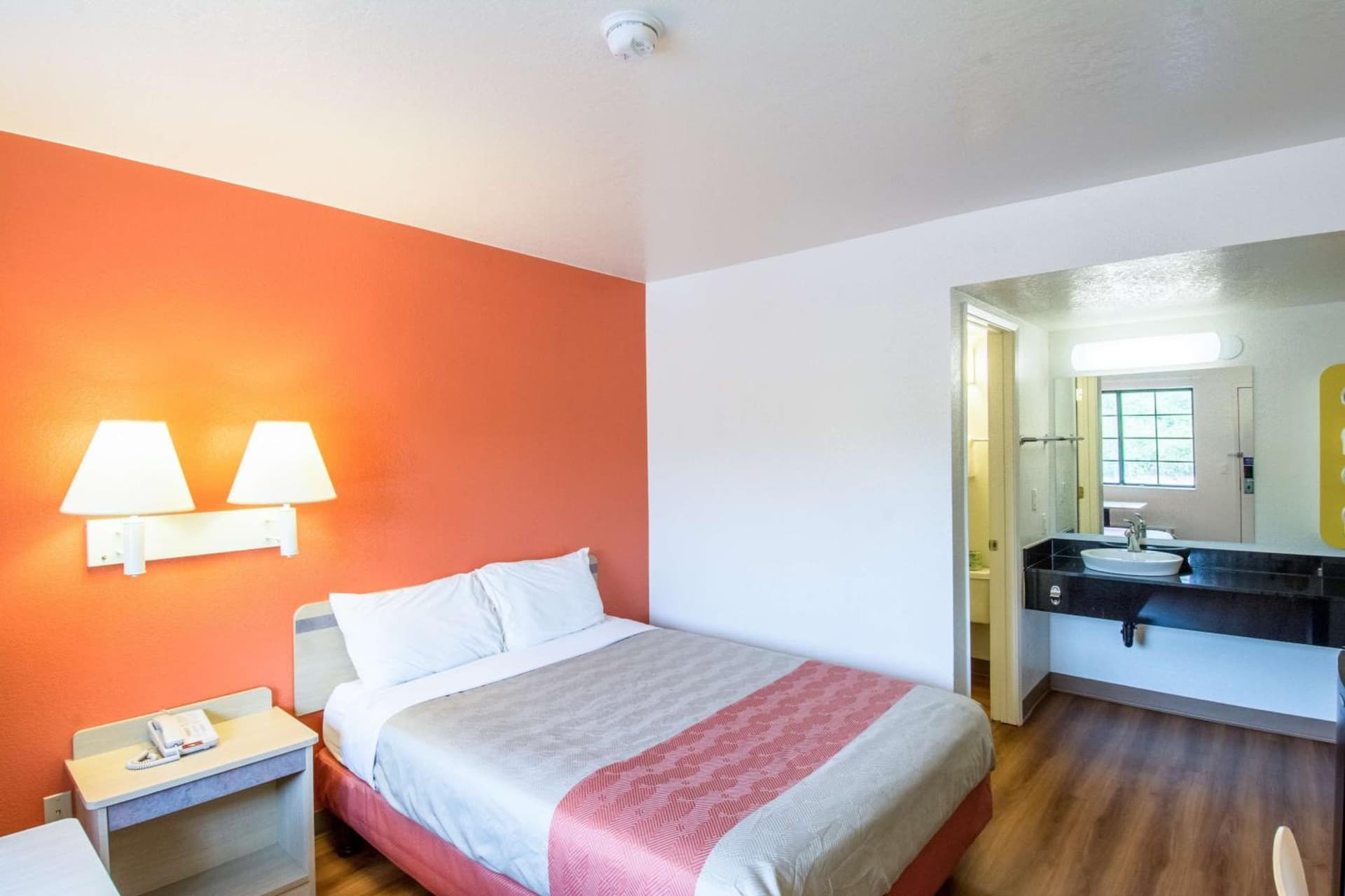 Motel 6-Redding, CA - North gallery photo in Redding, CA — image 26