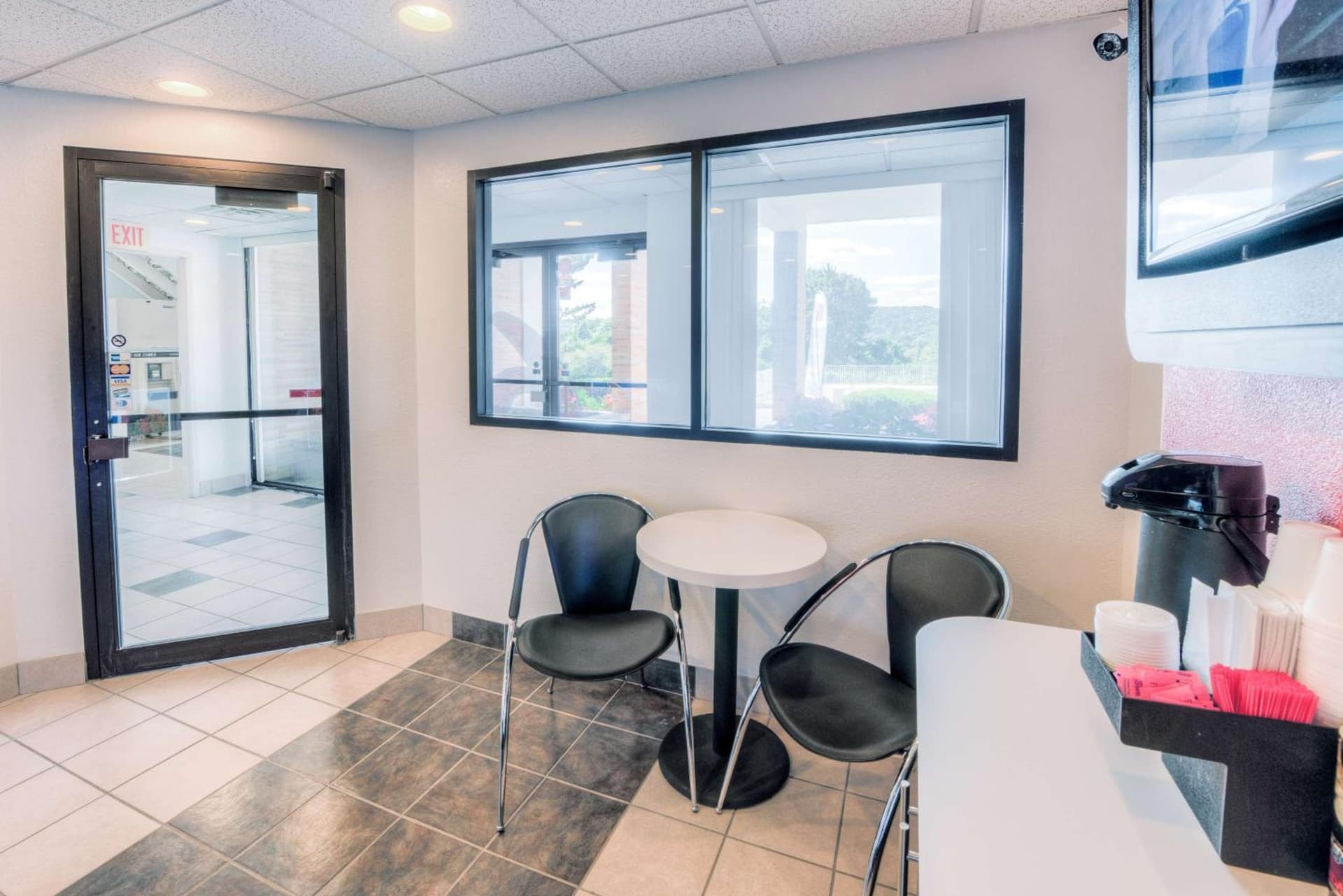 Motel 6-Niantic, CT - New London gallery photo in Niantic, CT — image 47