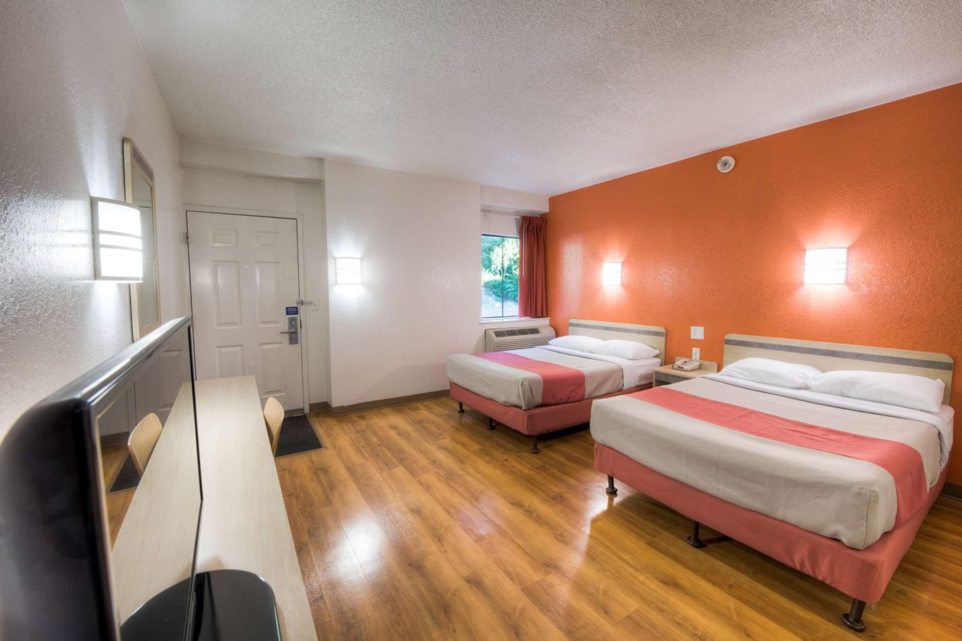 Motel 6-Niantic, CT - New London gallery photo in Niantic, CT — image 22
