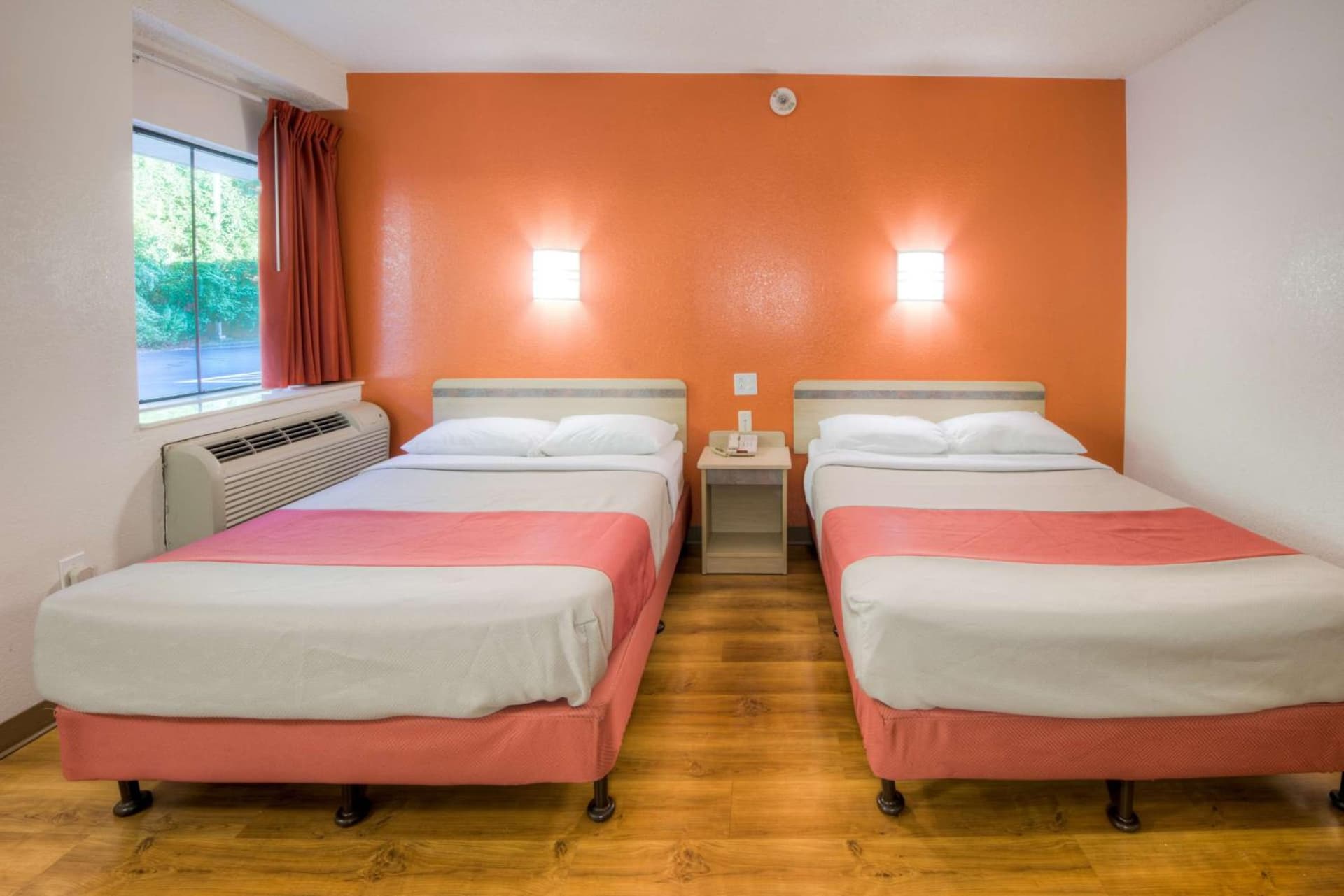 Motel 6-Niantic, CT - New London gallery photo in Niantic, CT — image 31