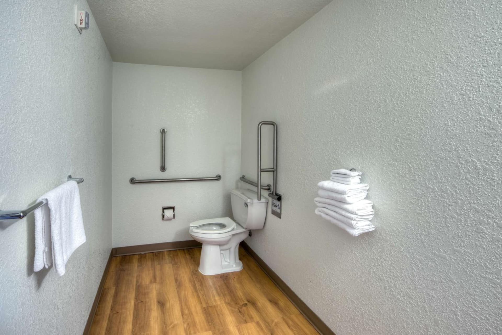 Motel 6-Niantic, CT - New London gallery photo in Niantic, CT — image 29