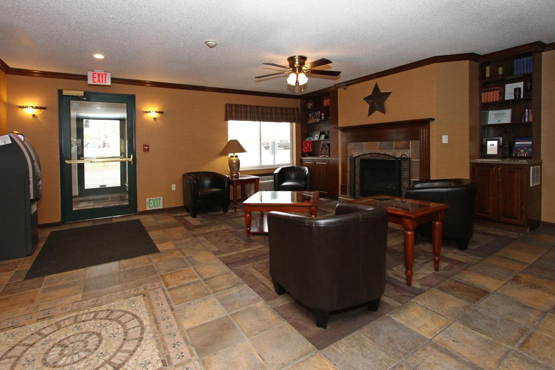 New Victorian Inn & Suites Lincoln gallery photo in Lincoln, NE — image 28