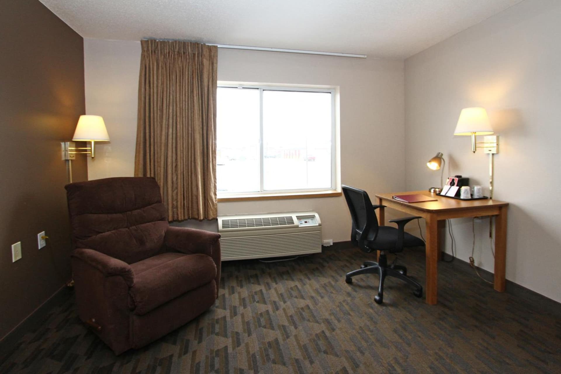 New Victorian Inn & Suites Lincoln gallery photo in Lincoln, NE — image 38