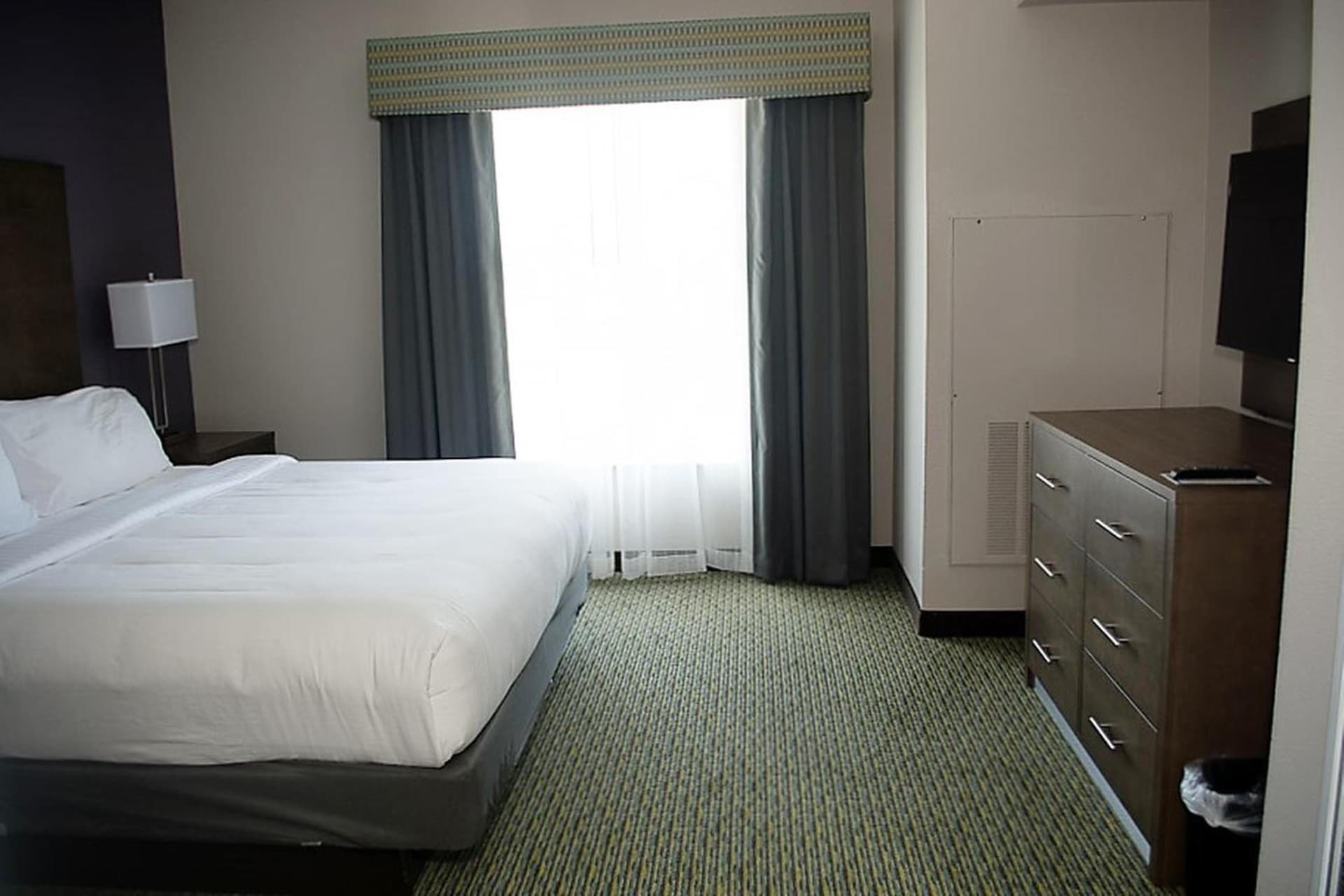 Holiday Inn Express Hotel and Suites Port Aransas/Beach Area by IHG gallery photo in Port Aransas, TX — image 18