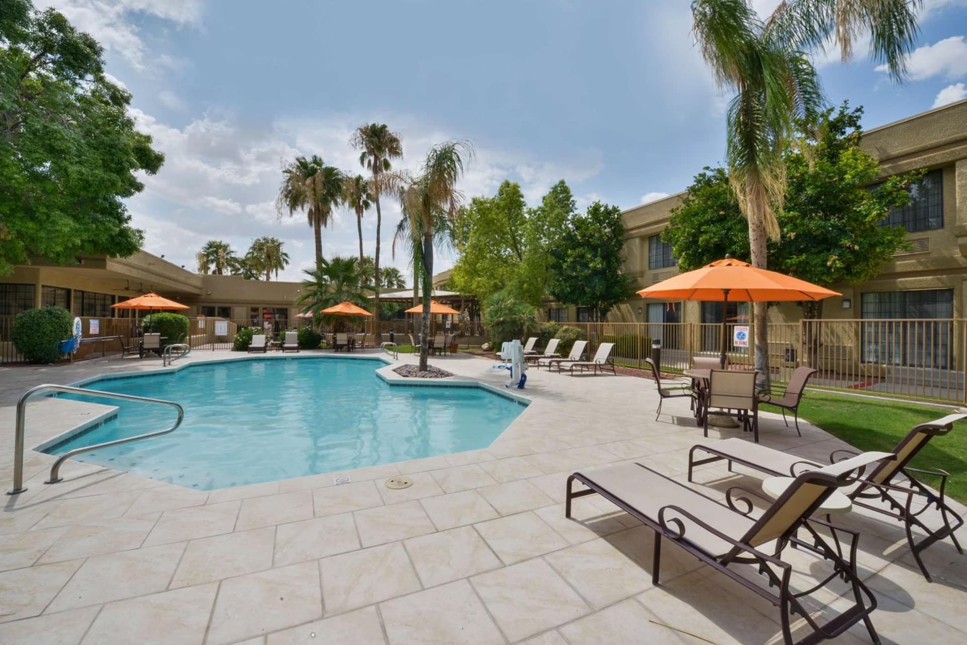 Wyndham Tucson Airport Hotel & Conference Center property views in Tucson, AZ — gallery photo 3