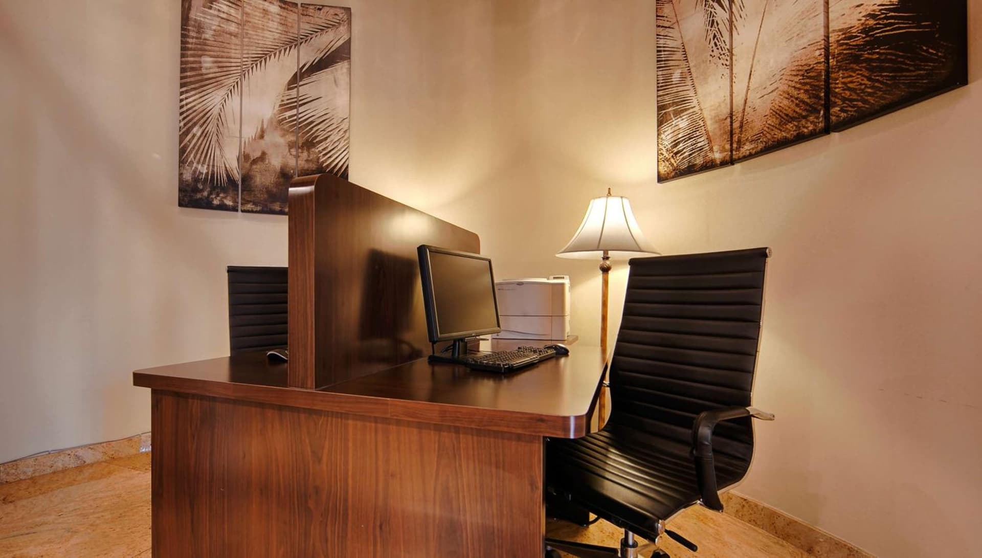 Best Western Plus Newport Mesa Inn gallery photo in Costa Mesa, CA — image 33
