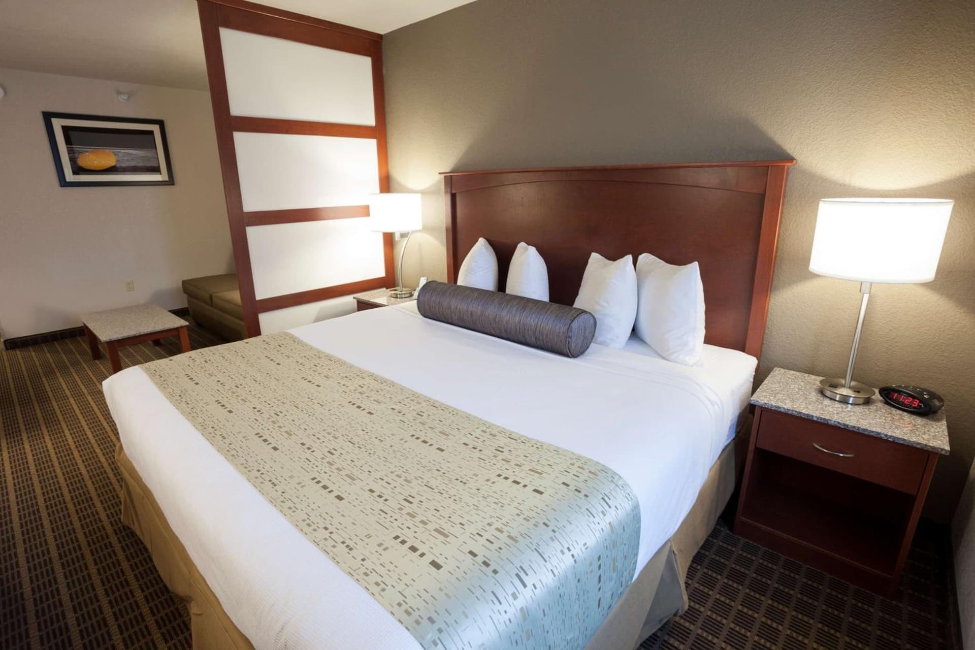 Best Western Plus Peak Vista Inn & Suites gallery photo in Colorado Springs, CO — image 7