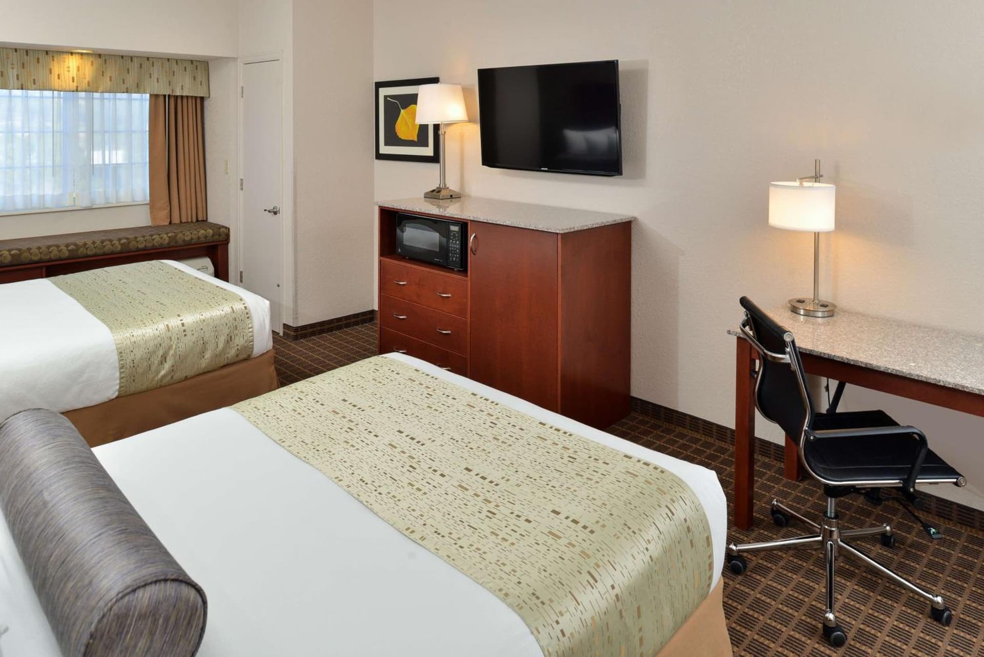 Best Western Plus Peak Vista Inn & Suites gallery photo in Colorado Springs, CO — image 17