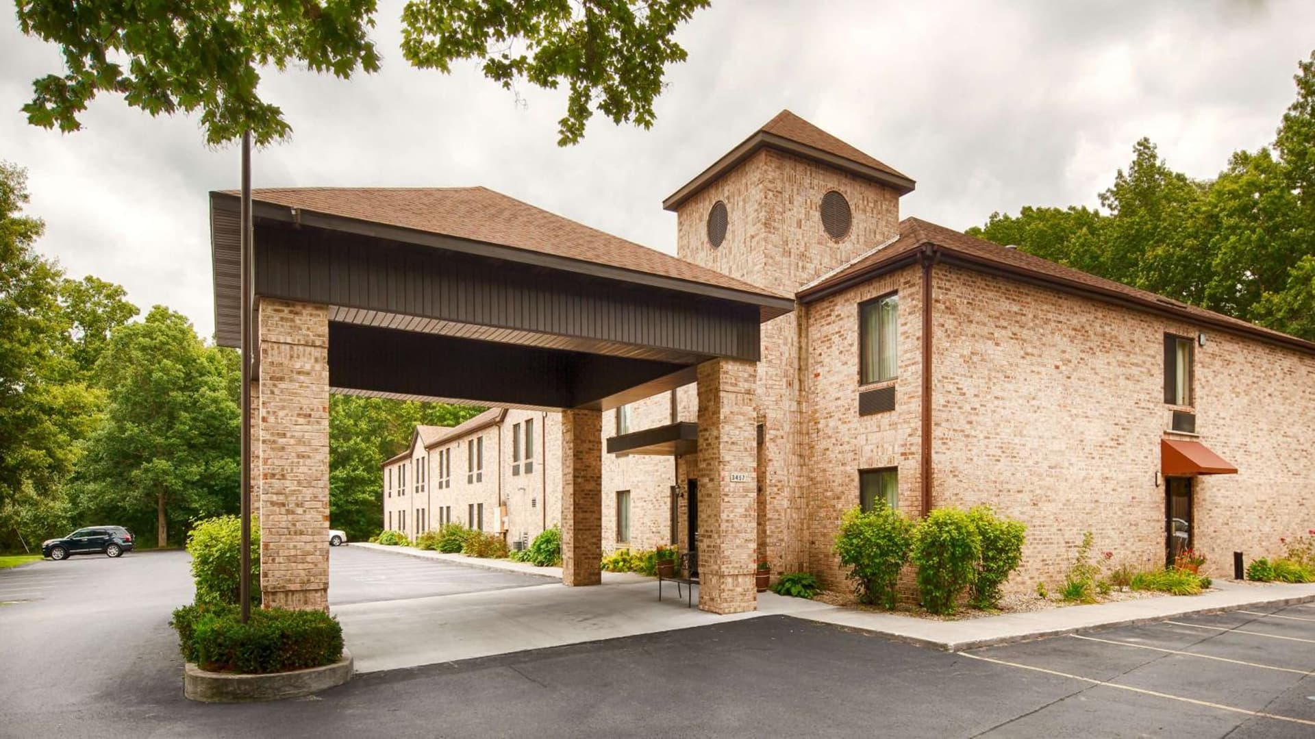 Best Western Plaza Hotel Saugatuck — hotel in Saugatuck, Michigan