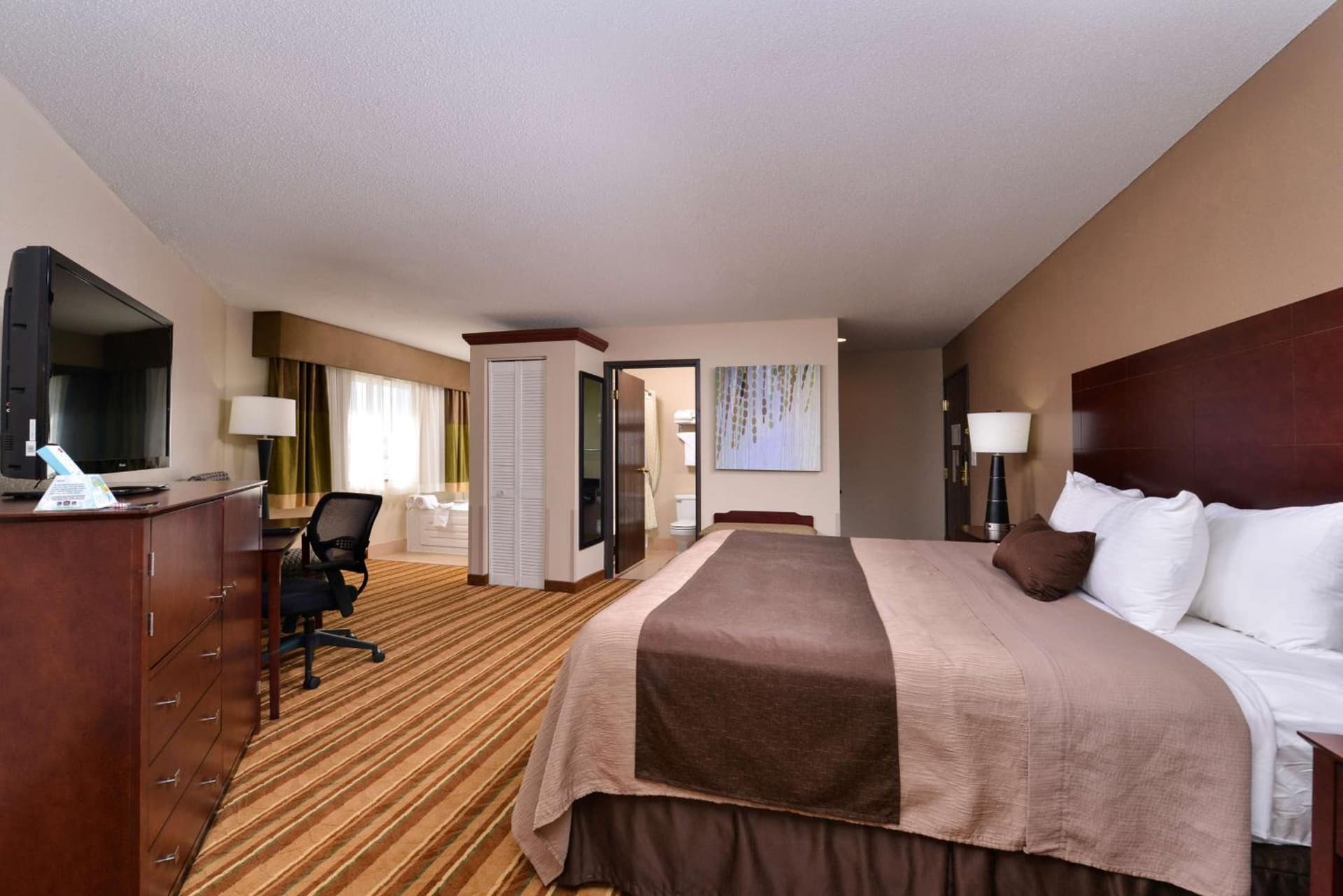 Old Mill Inn gallery photo in Omaha, NE — image 32