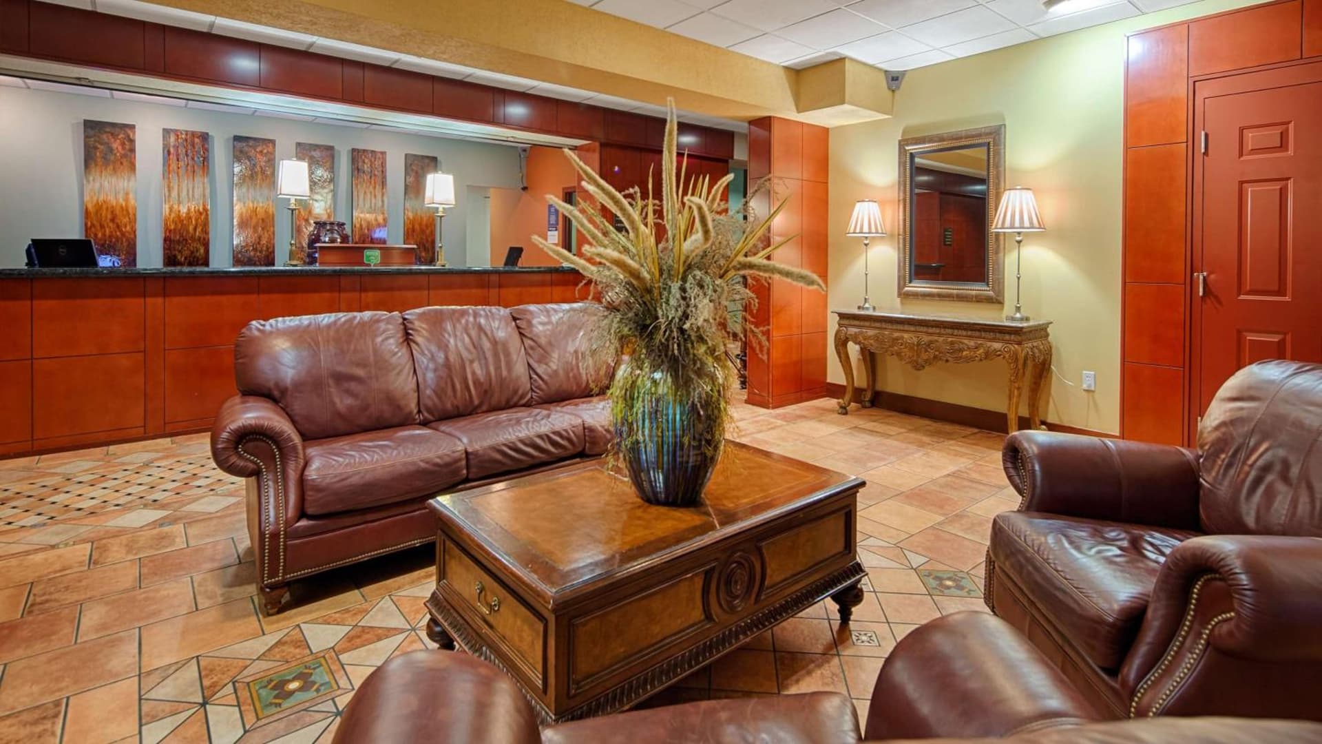 Best Western Plus Sandusky Hotel & Suites property views in Sandusky, OH — gallery photo 3