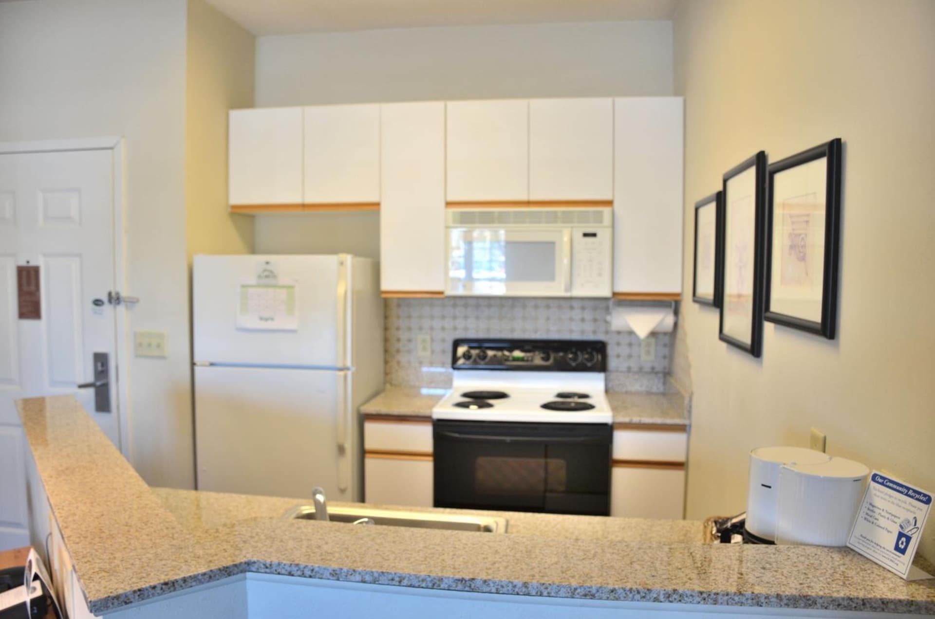 Cresthill Suites Syracuse gallery photo in East Syracuse, NY — image 17