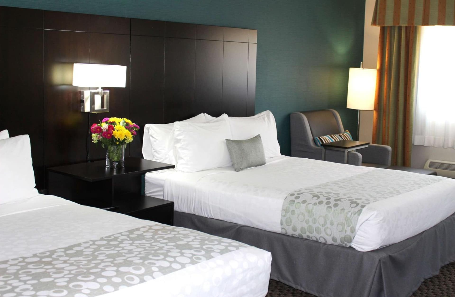 Best Western PLUS La Mesa San Diego interior in La Mesa, CA — gallery photo 2
