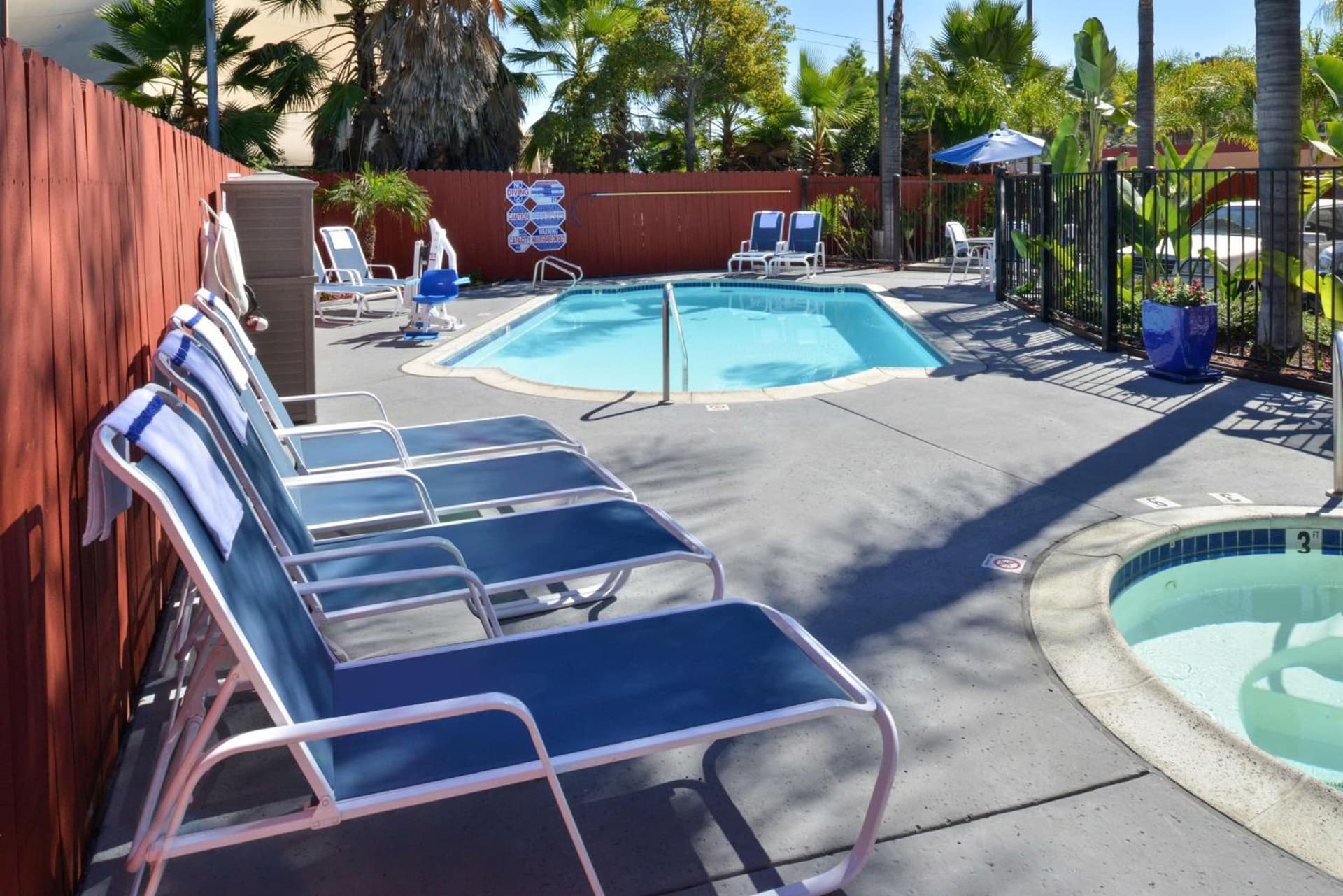 Best Western PLUS La Mesa San Diego gallery photo in La Mesa, CA — image 10