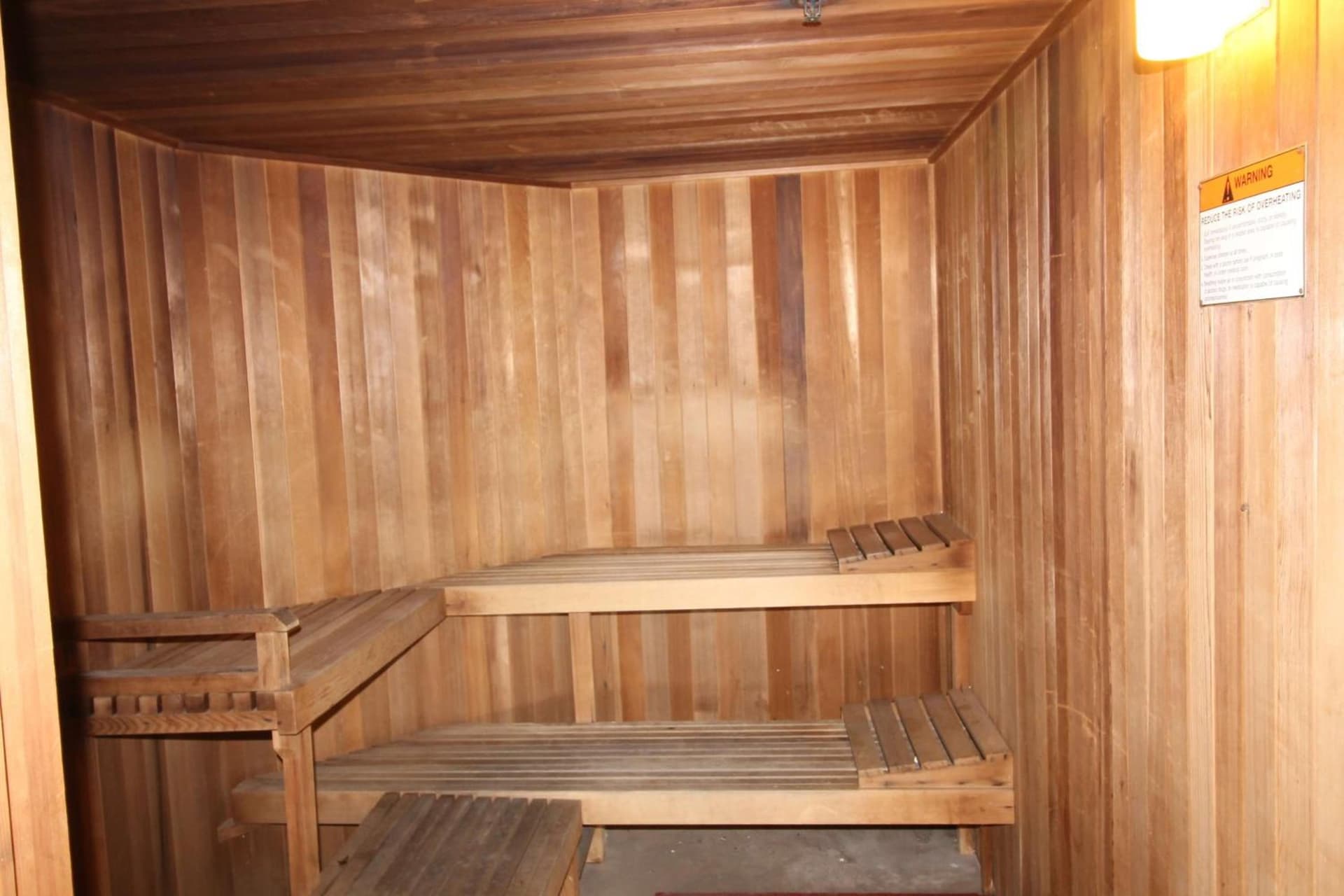 Best Western Liberty Inn property views in Delano, CA — gallery photo 3